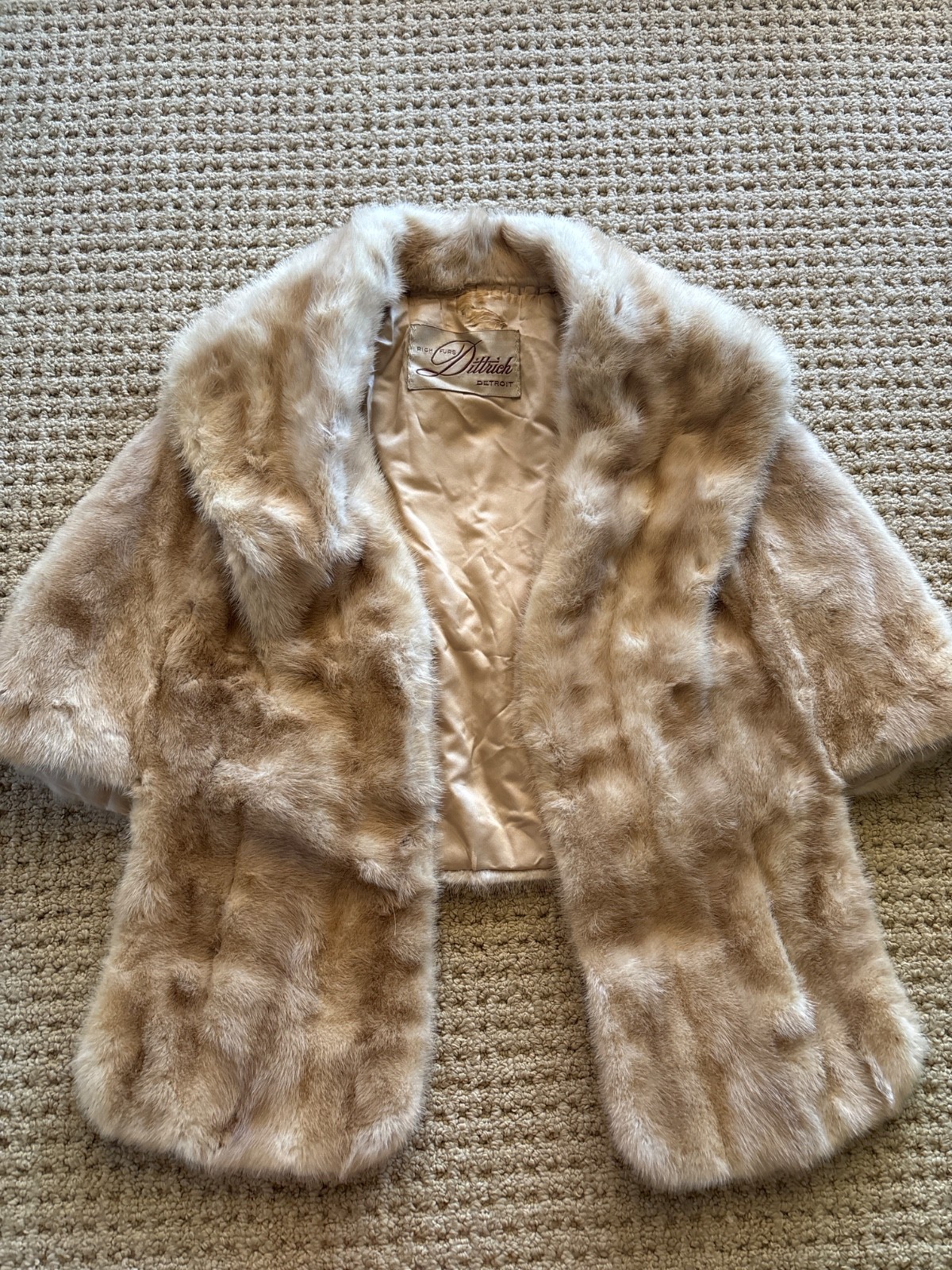 Vintage blonde mink fur stole