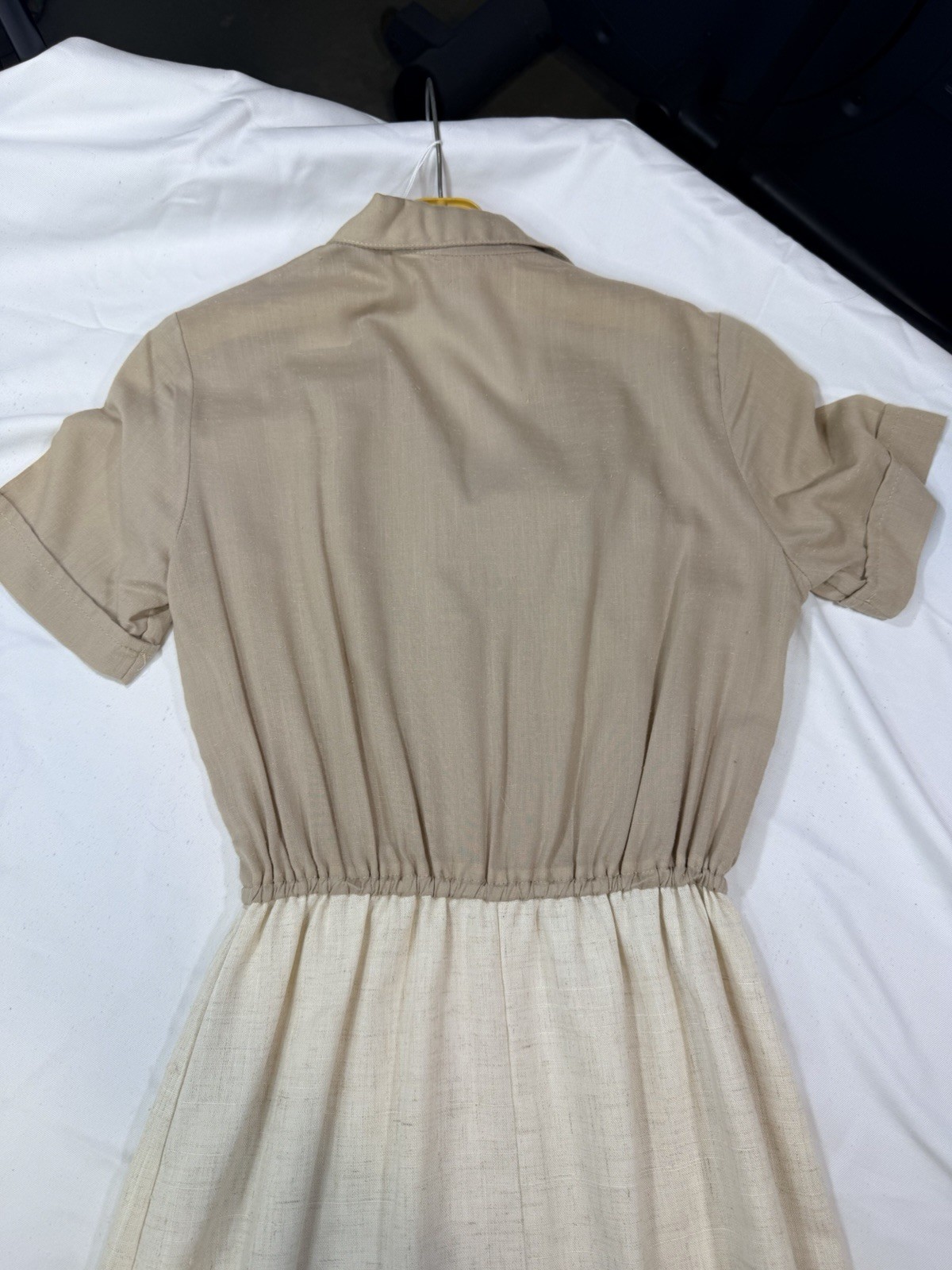 1950s 60s Beige Cream Shirtwaist Dress Elastic Waist Gold Buttons XS