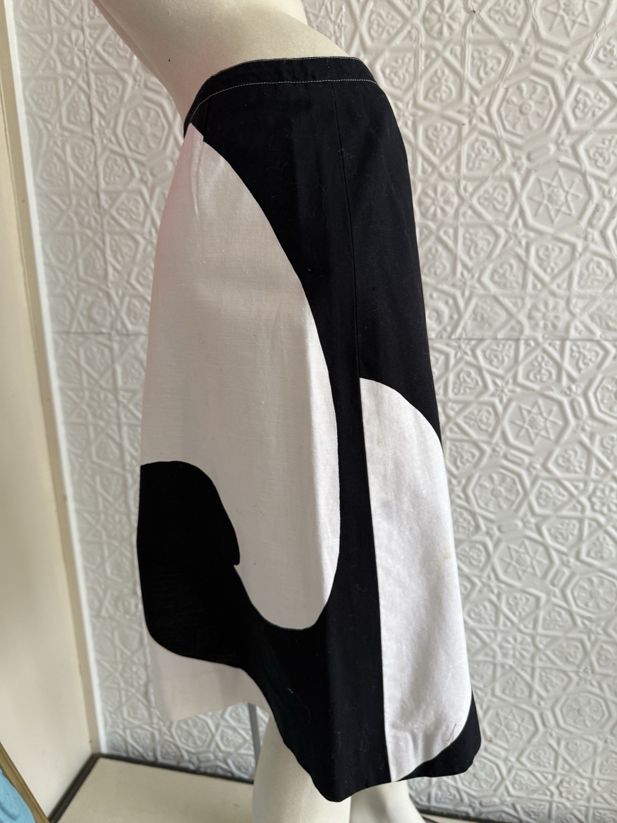 Vintage Marimekko Design Research Wrap skirt-Black & White-Wave-Midi-Mini-Medium