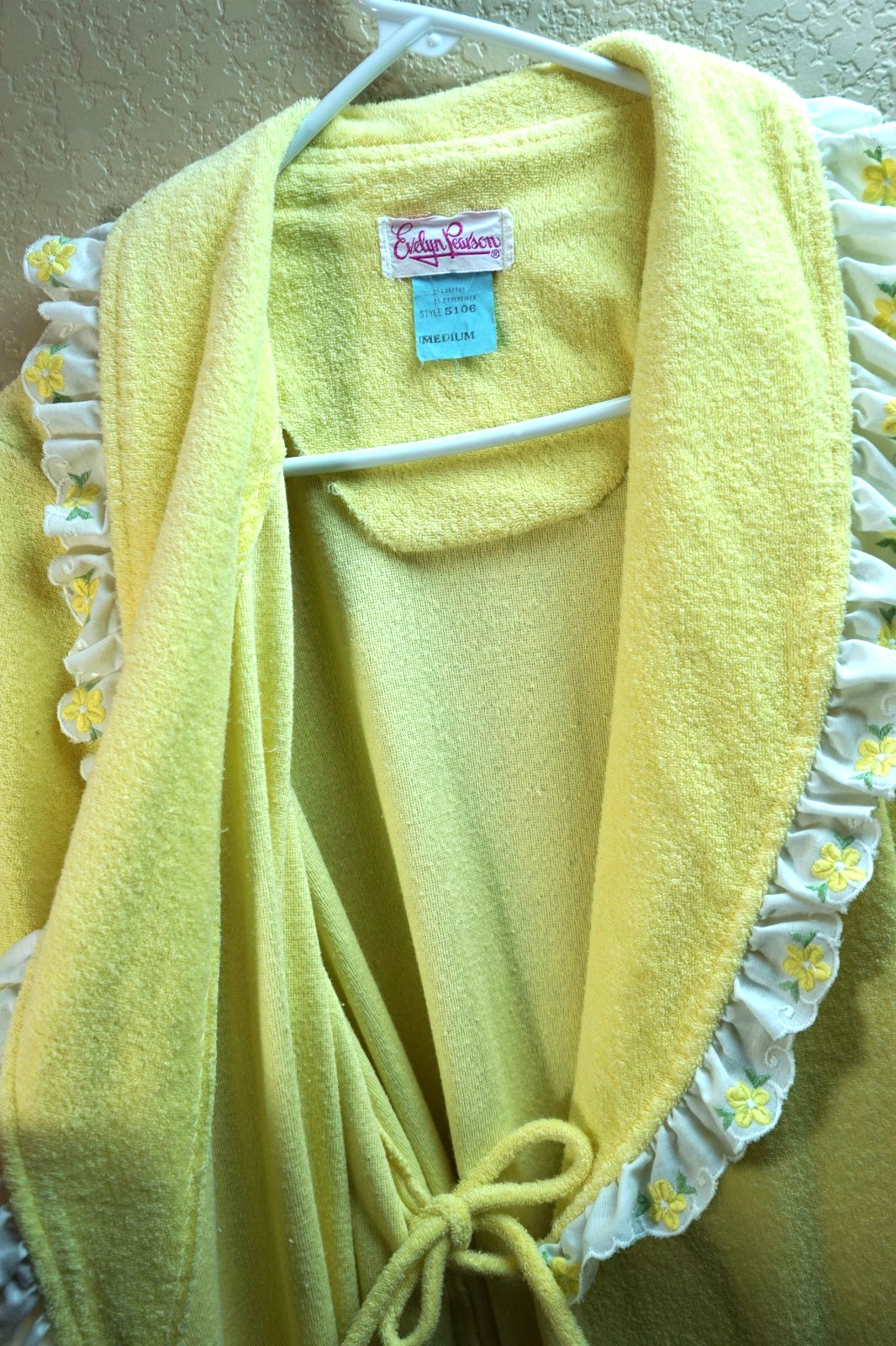 Vintage Evelyn Pearson M Yellow Terry Cloth Robe Medium Floral Ruffle Belted USA
