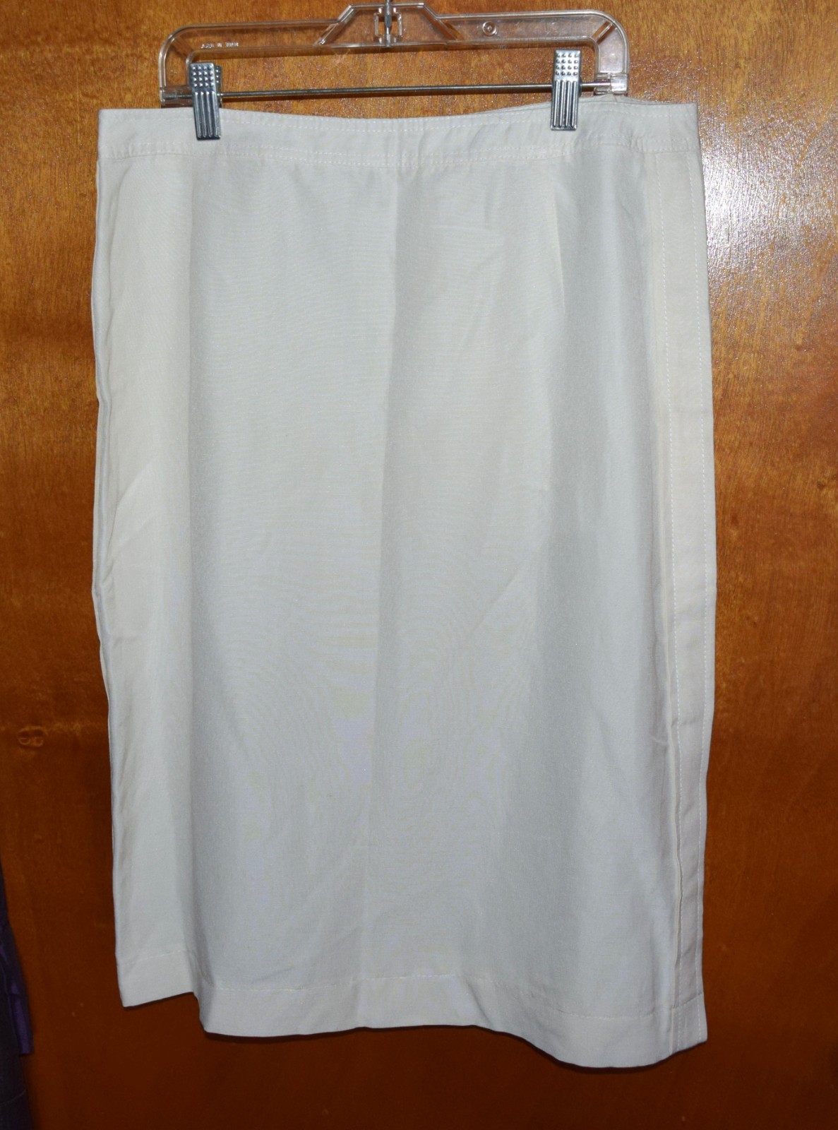 Y2K Escada Designer Skirt Silk Linen Blend Cream Pencil Gold Hardware EU Siz 40