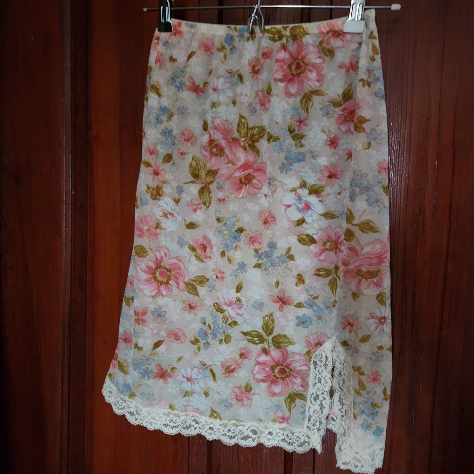 Vintage Hollywood Vassarette Floral Half Slip Size Small Petite Crepelon