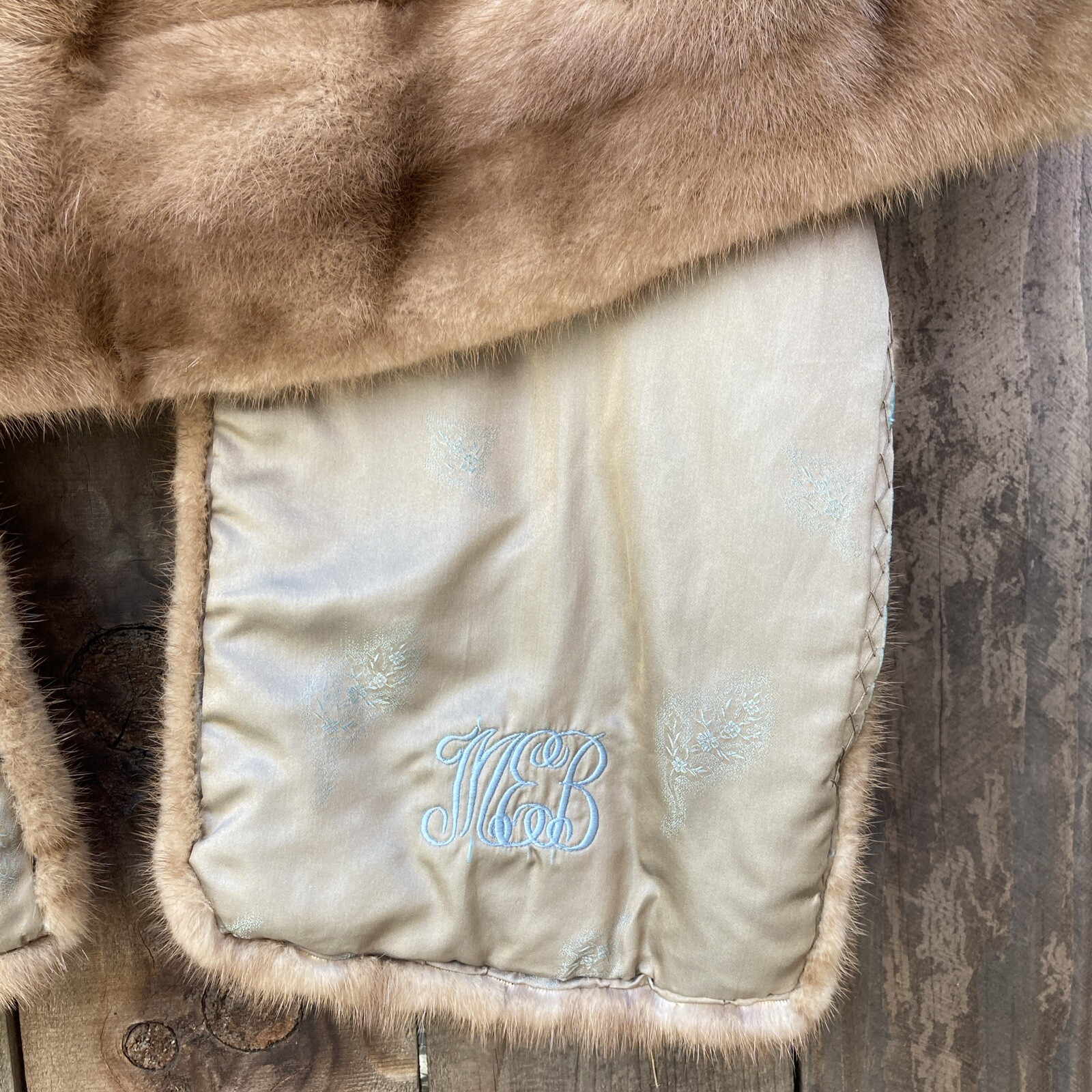 Vintage Schumacher Fur Mutation Mink Stole Shawl Wrap Brown Autumn Haze Women’s