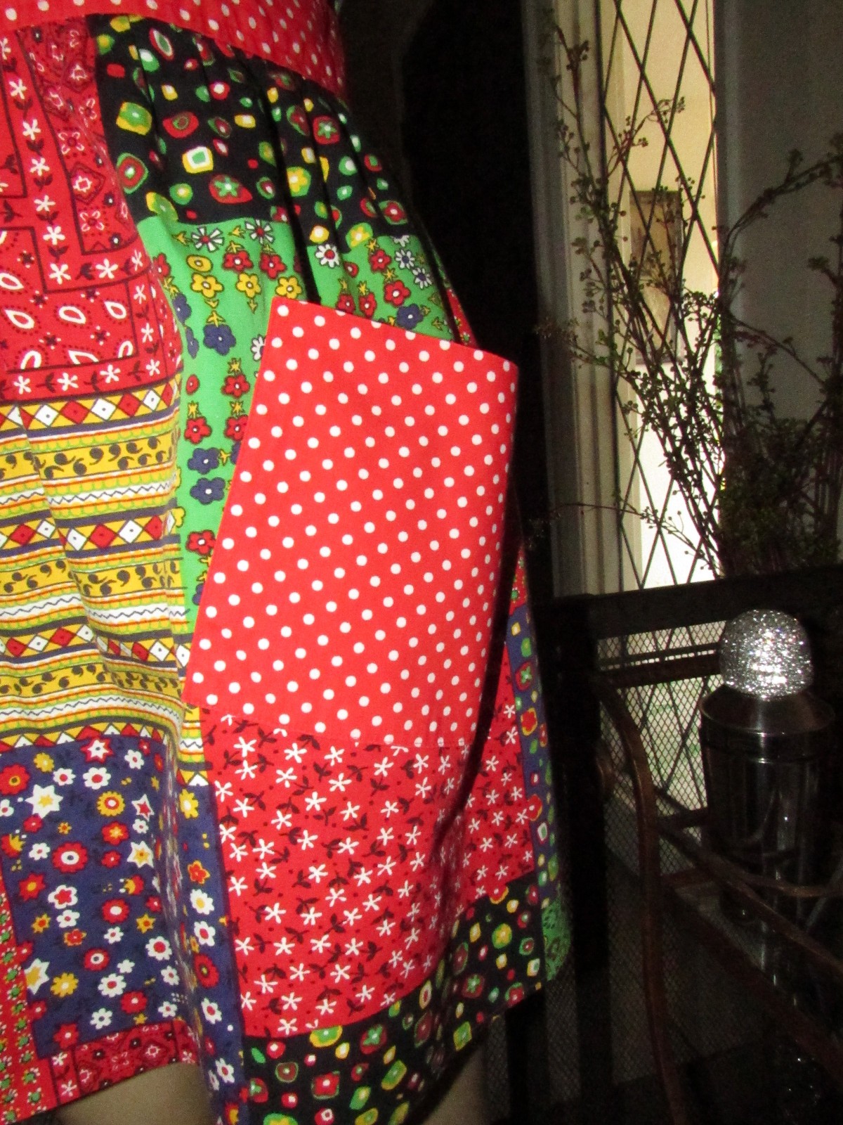 Vtg Design House Patchwork Pinafore Apron Dress Cottagecore w/pockets