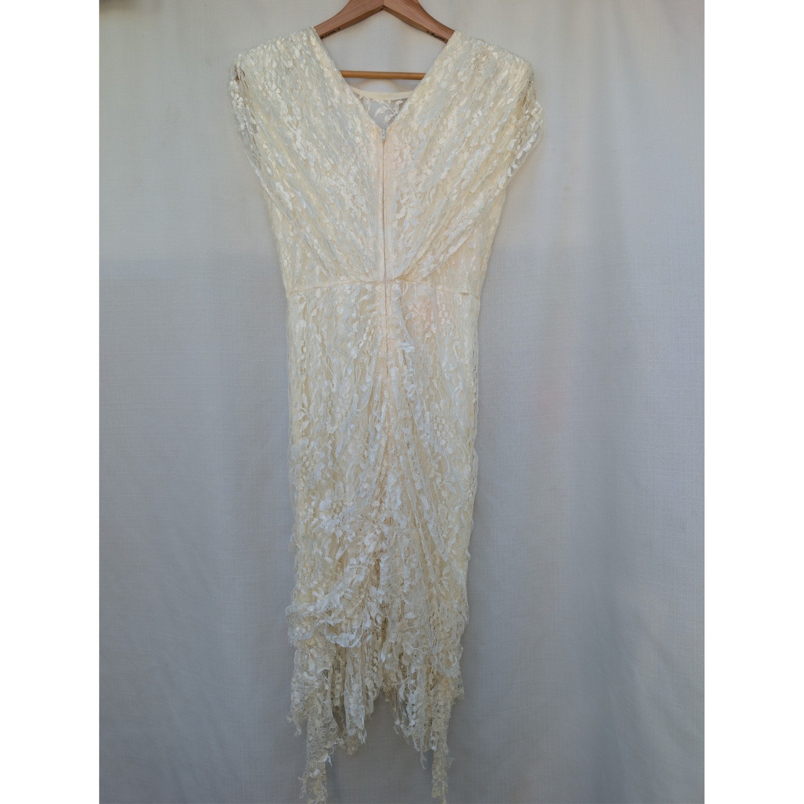Vtg Coquette Cream Lace Dress Handkerchief Hem Ruched Seneca Alternative Bride