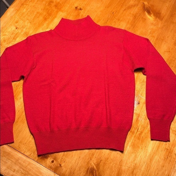 Evan-Picone Preppy Quiet Luxury Red Mock Neck Wool Blend Knit Sweater Vintage