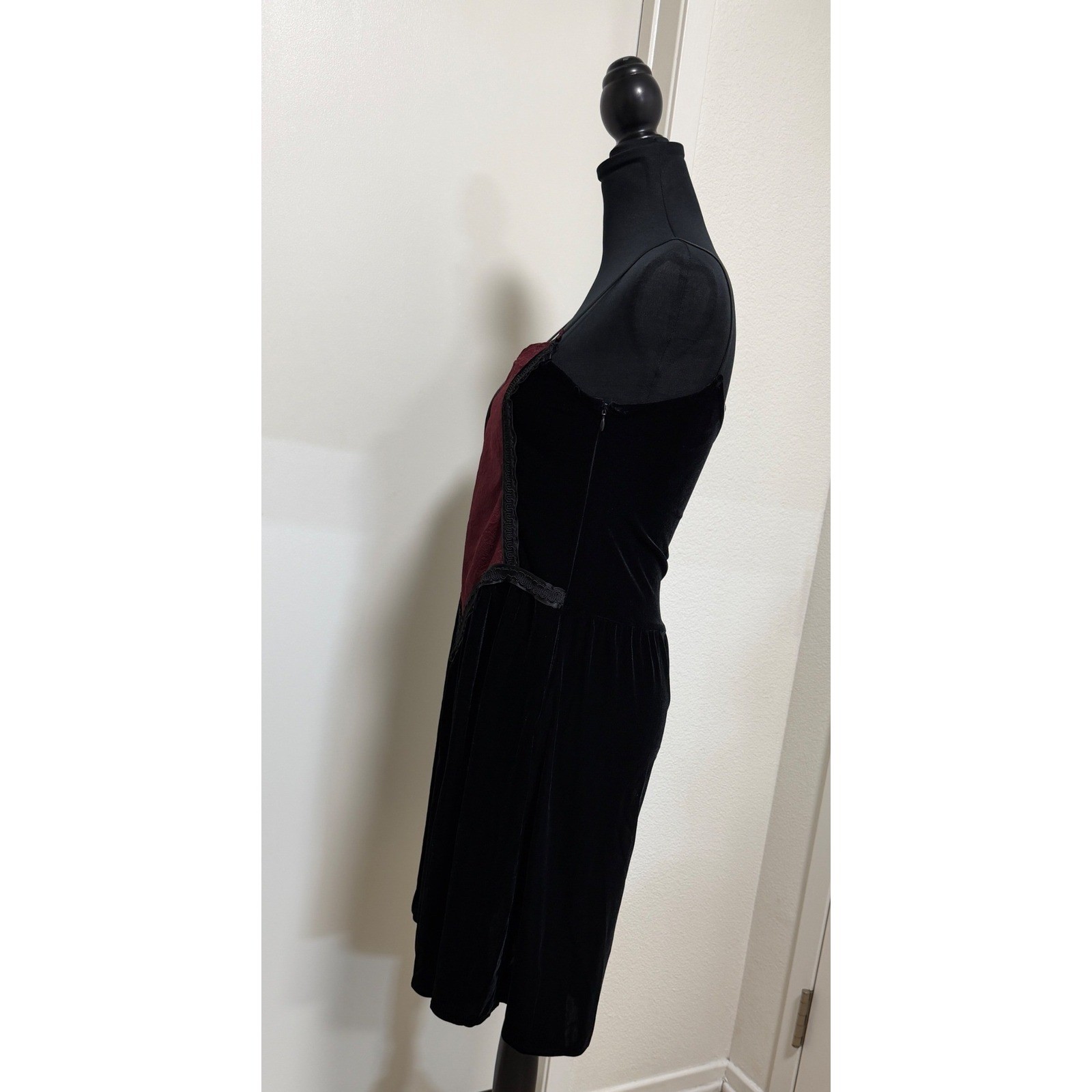 Vintage Cykxtees NYC Black Velvet Burgundy Medieval Goth Mini Dress Medium USA