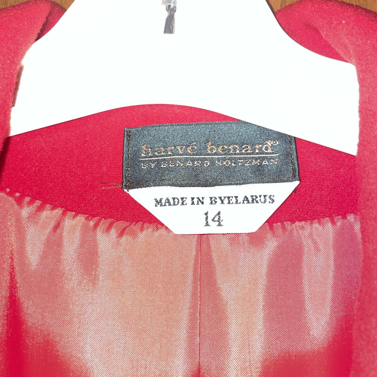 Harve Bernard By Bernard Holtzman Ladies 14 Wool Nylon Cashmere Blazer Red