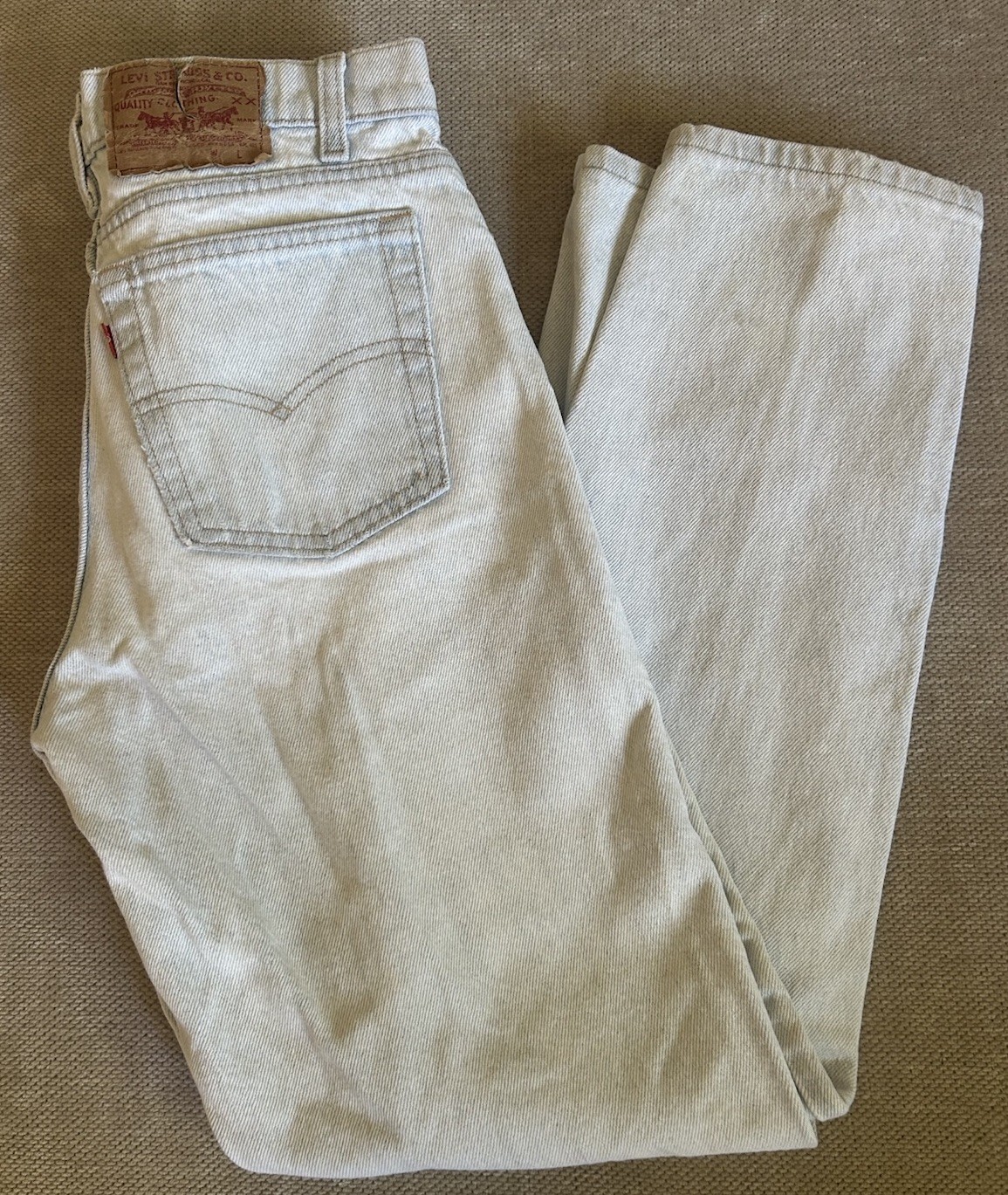 Vintage 90s Levi Denim Jeans – Highwaisted straight 28W 38L