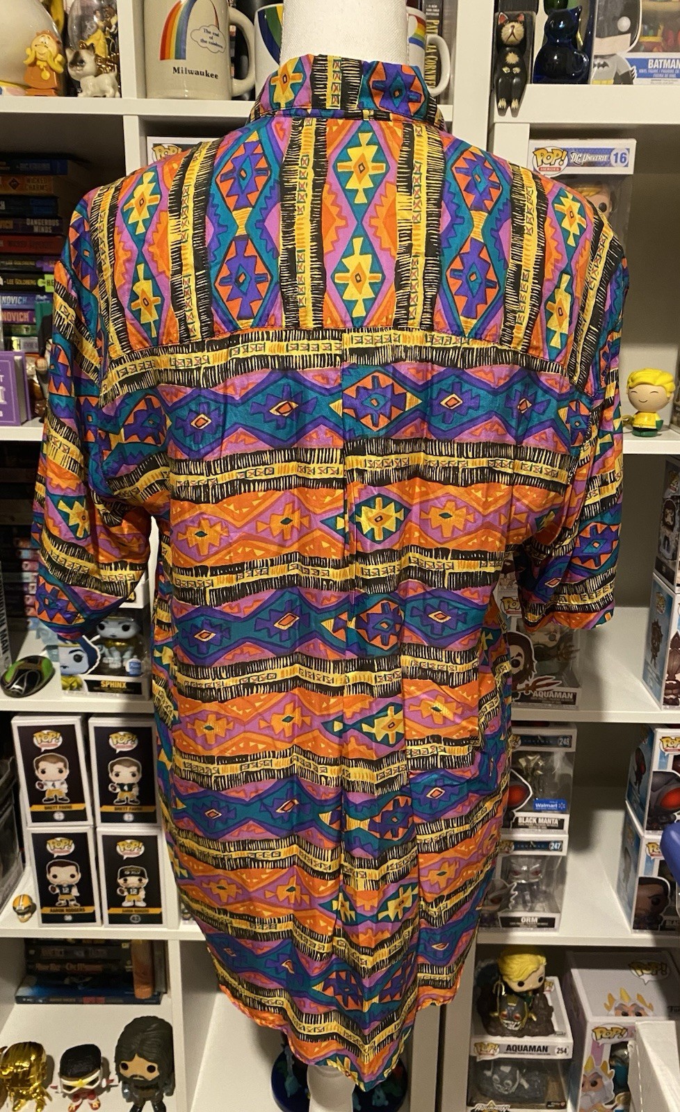 Vtg 90s Womens Medium Silk Short Sleeve Top “Tribes From The Land Of The Brave”