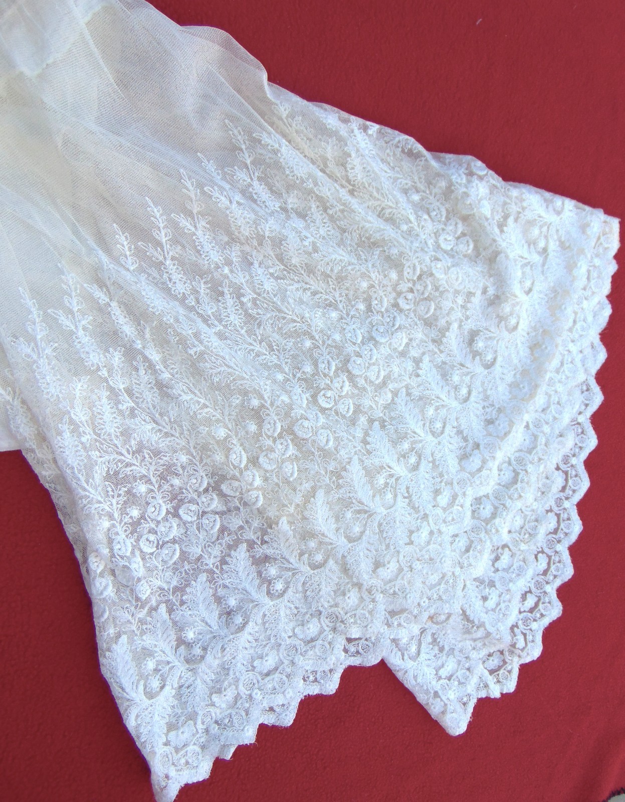 ANTIQUE VICTORIAN COTTON PETTICOAT~1890s ~WOMAN’S MED/LG~LACE BOTTOM~ SLEEVELESS