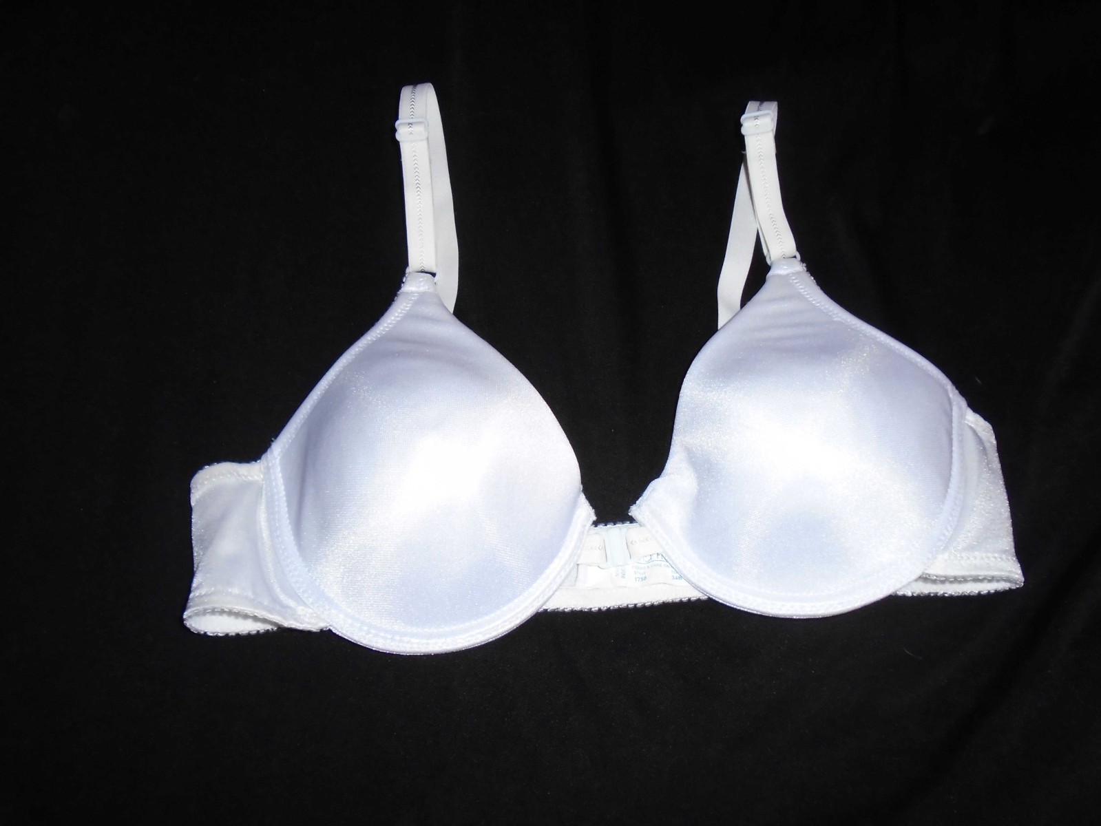 34B Shiny White U/W Front Clasp Vintage LILY OF FRANCE T-Shirt Bra #1758 34B