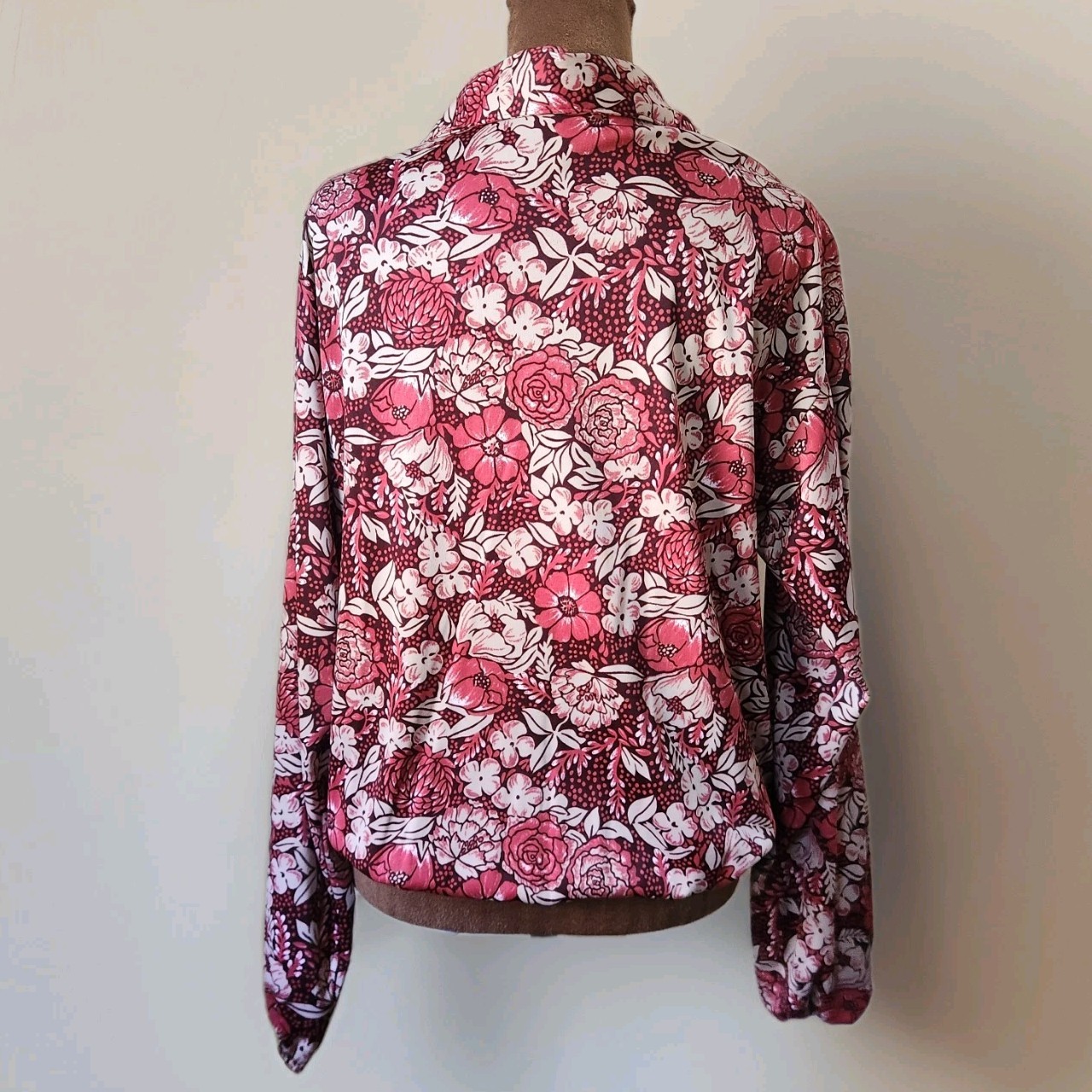 70s Queen Casuals Blouse Size 14 Top L Floral Collared Tie Union Made USA