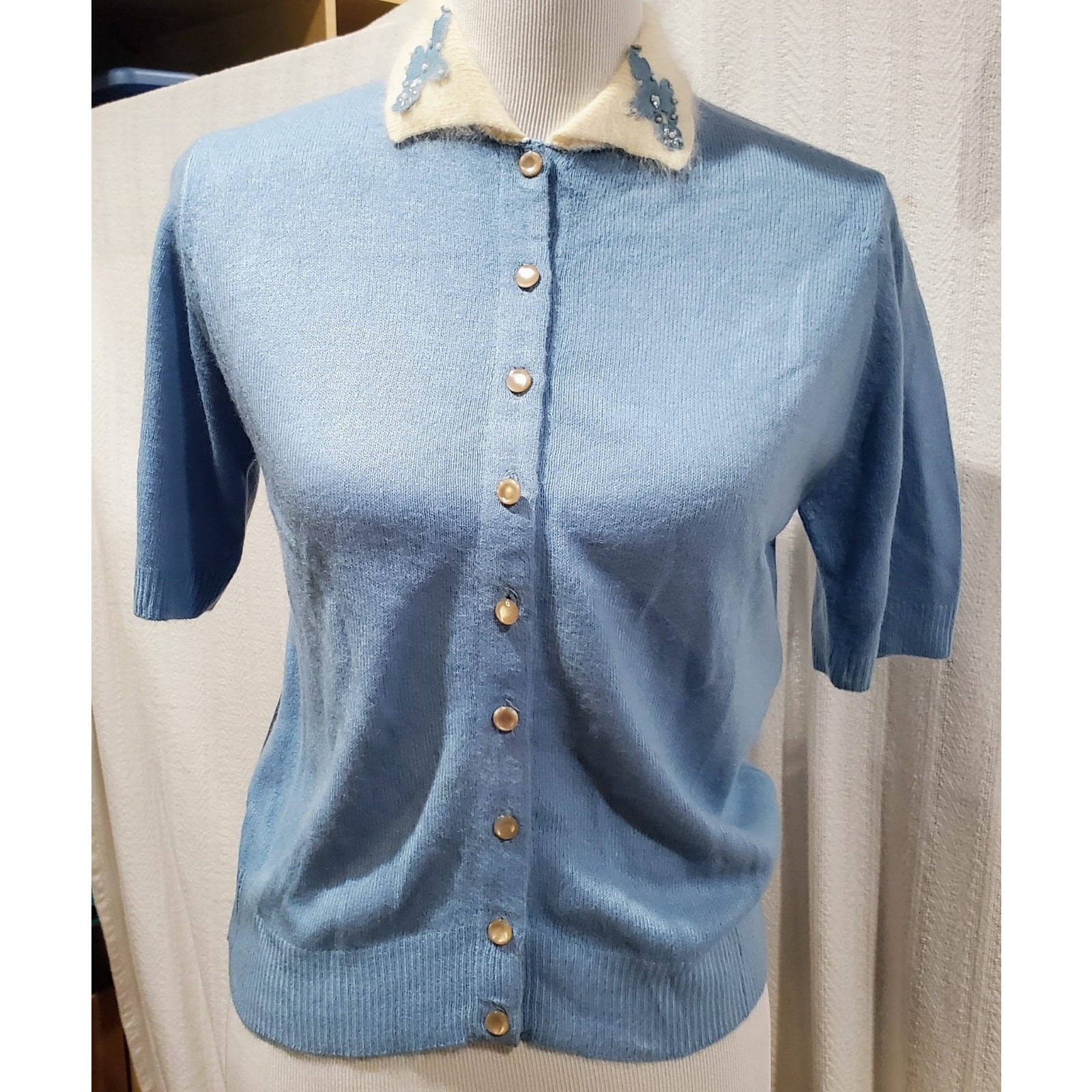 Jane Irwill 1950’s Vintage Orlon Acrylic Cardigan Knit Sweater Blue Beaded S