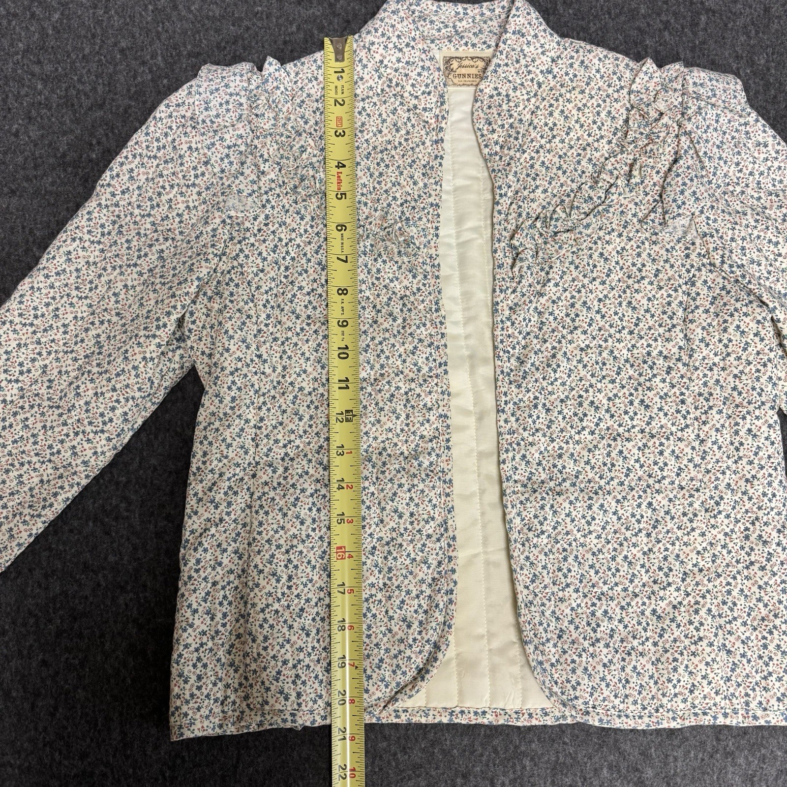 VTG 70s Jessica’s Gunnies Gunne Sax Ivory Floral Ruffle Quilted Jacket Top