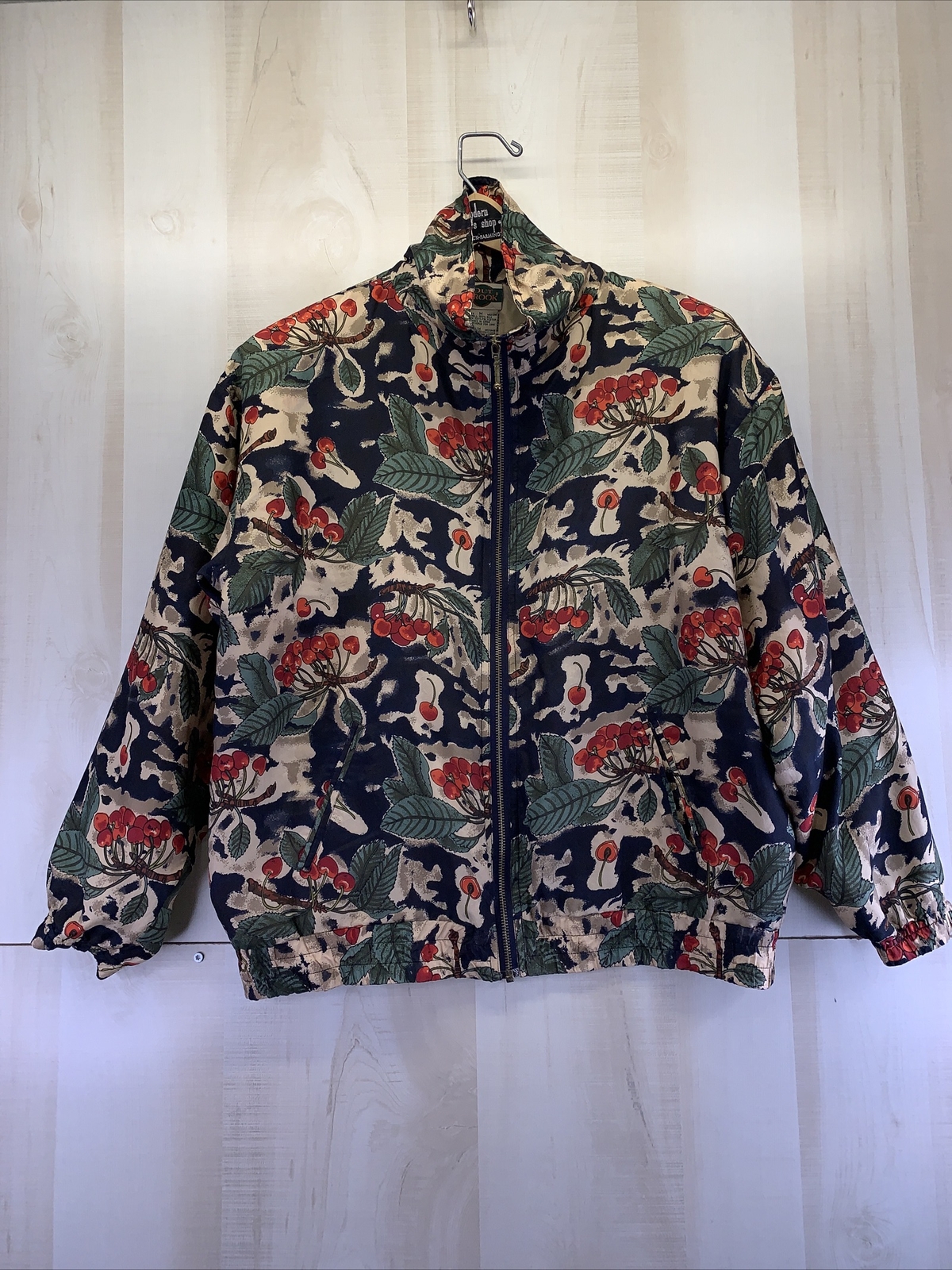 Vintage Out Brook Womens 100% Silk Cherry Stem Full Zip Jacket Size M-7028