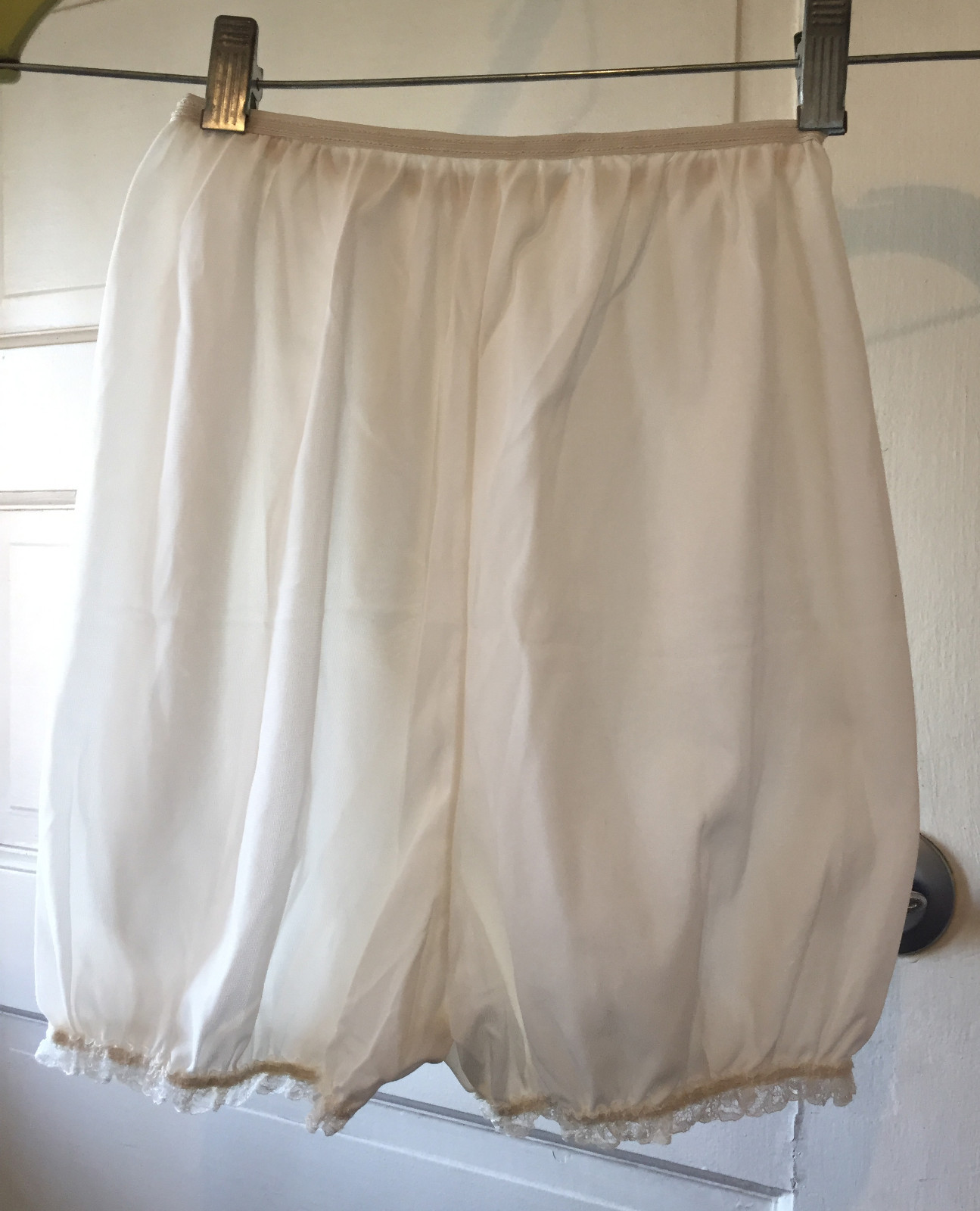 White Puffy Panties Panty Bottoms Vintage – stretch to 30″ waist
