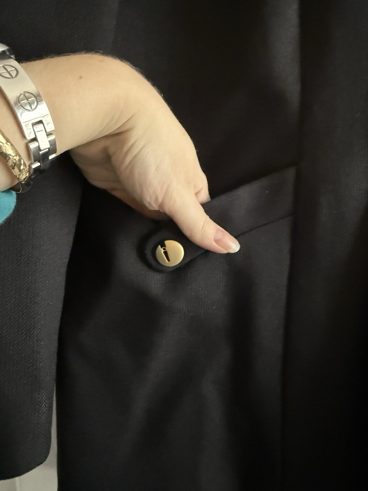 Vintage Dame Black Wool & Silk Blazer with Gold accents sz L-XL/EU 44