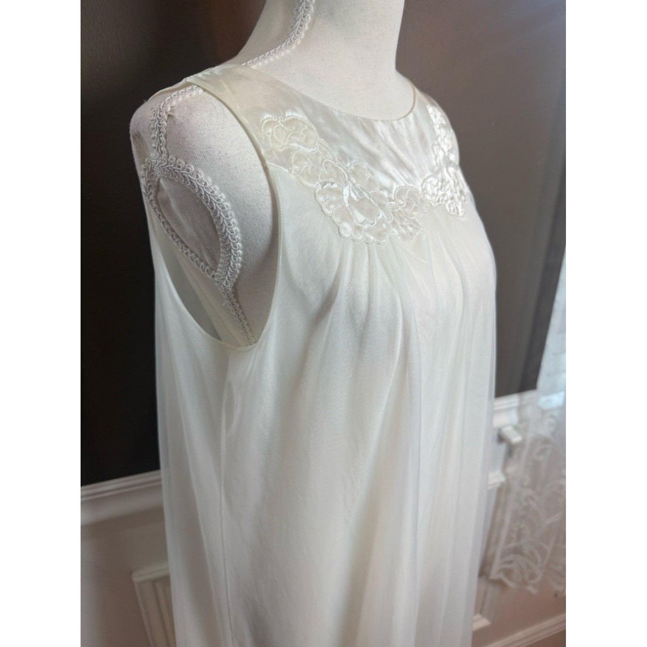 Vintage Gossard Artemis Bridal Nightgown White Sheer Lace Maxi S/M Petite