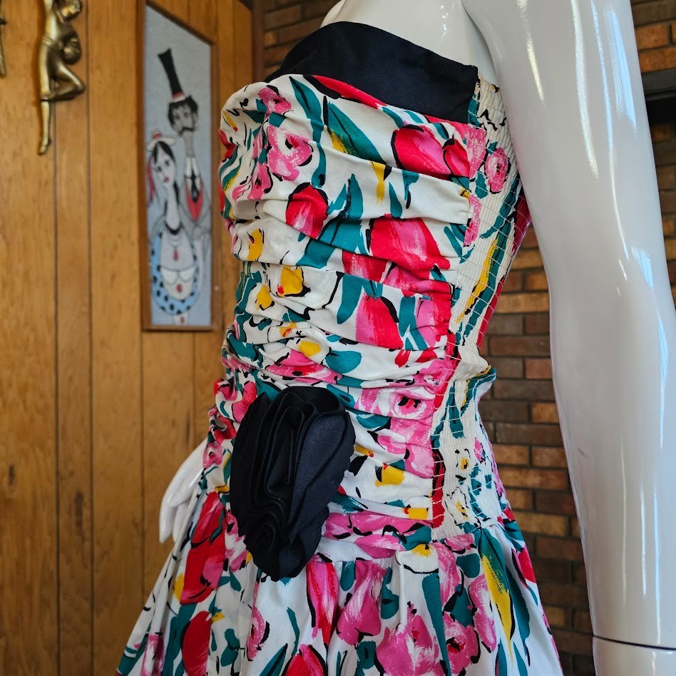 Vtg 1980s Strapless Tulip Floral Cocktail Garden Party SATC Prom Tea Dress S/M