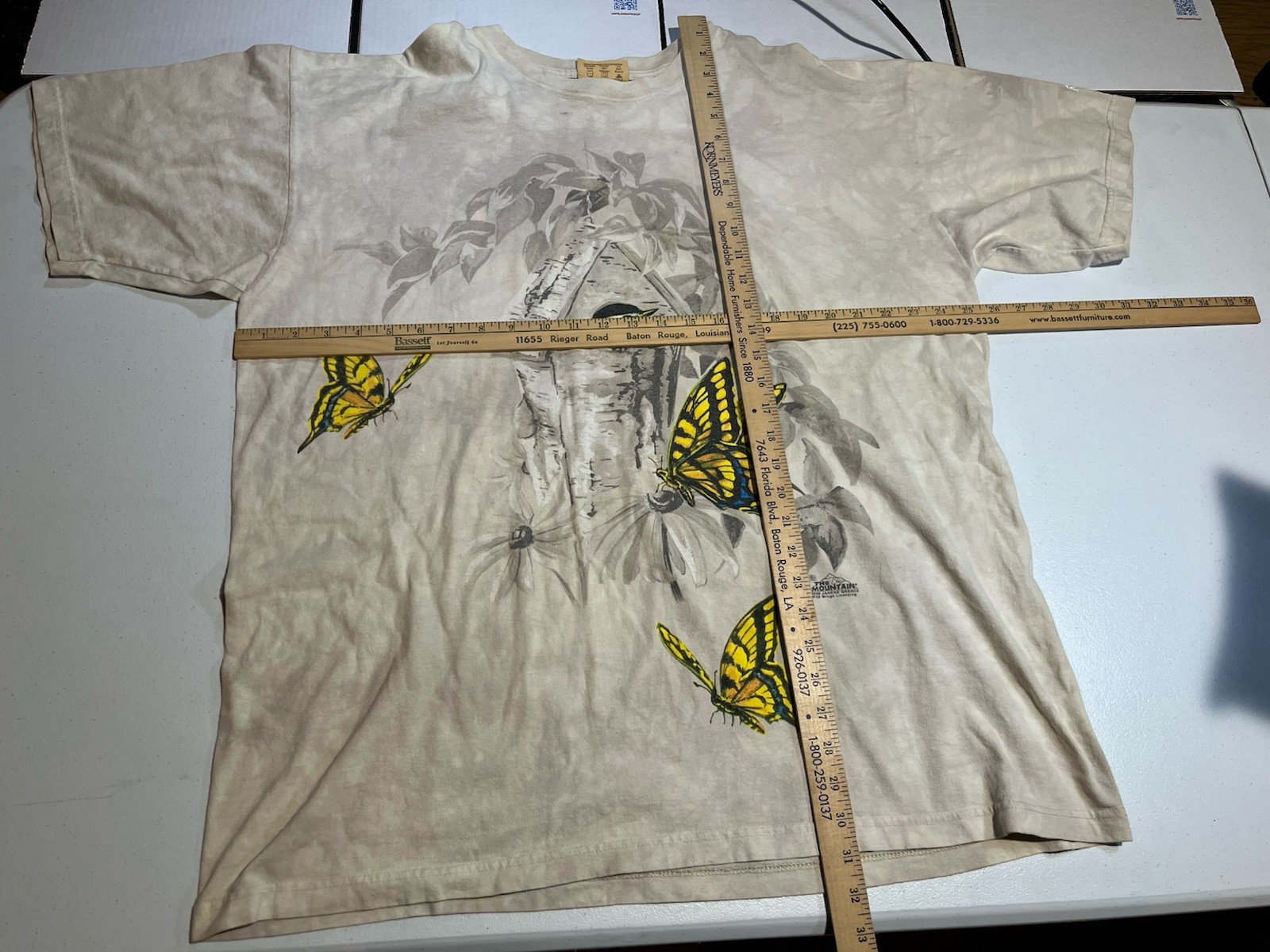 vtg The Mountain Mens XXL Butterfly Bird Nature Tie Dye Beige Gray T Shirt Y2K