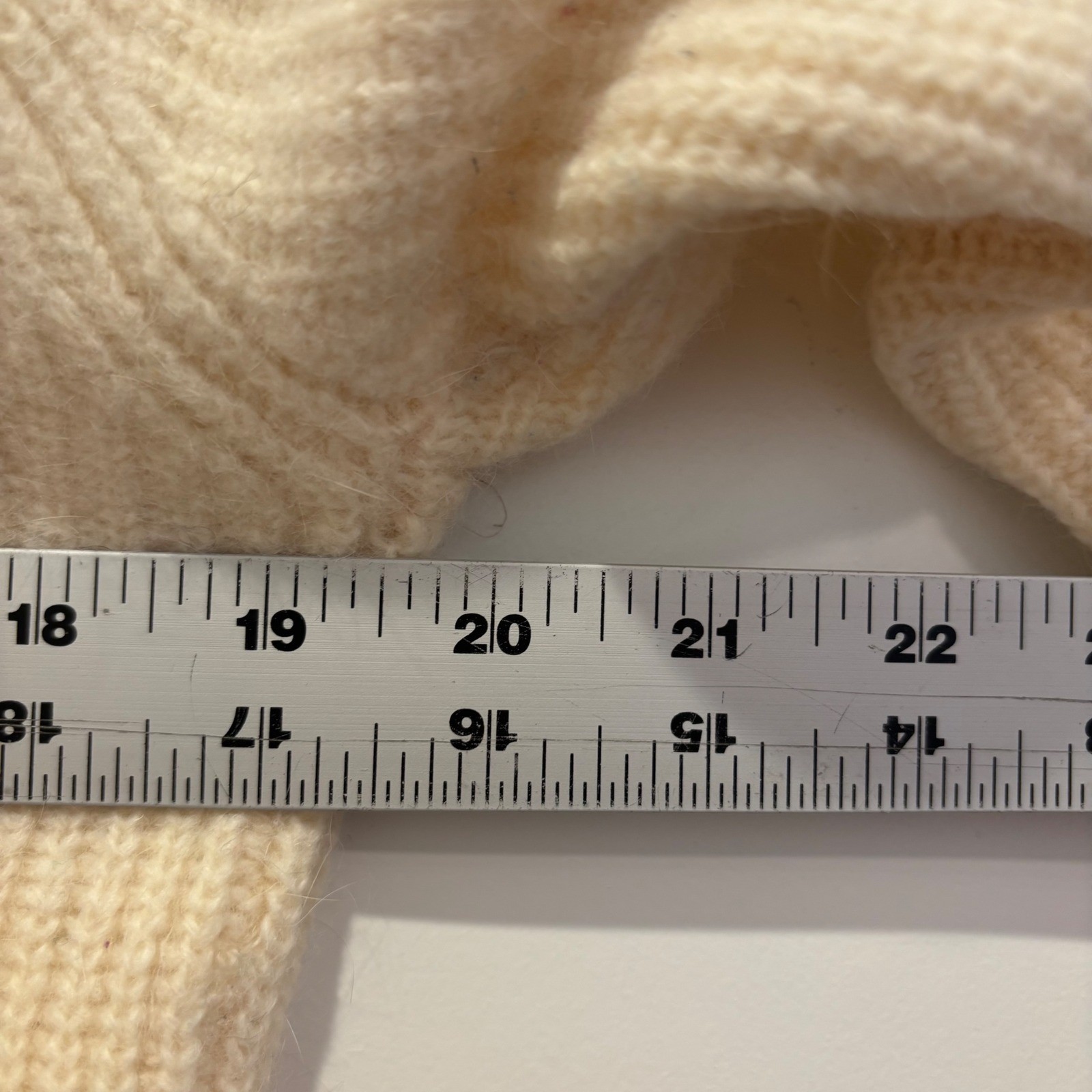 Le Moda Vintage Angora Lambswool Cable Knit Mock Neck Sweater Cream Women Medium