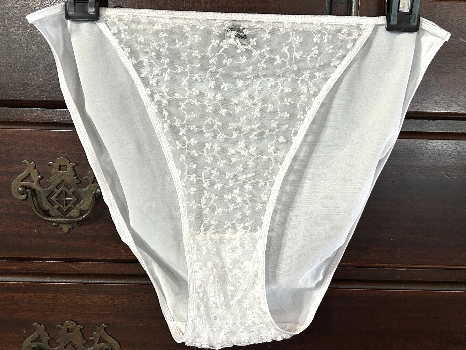 Vtg DONNA LOREN 105X Embroidered Sheer Mesh Satin 2X White String Bikini Panties