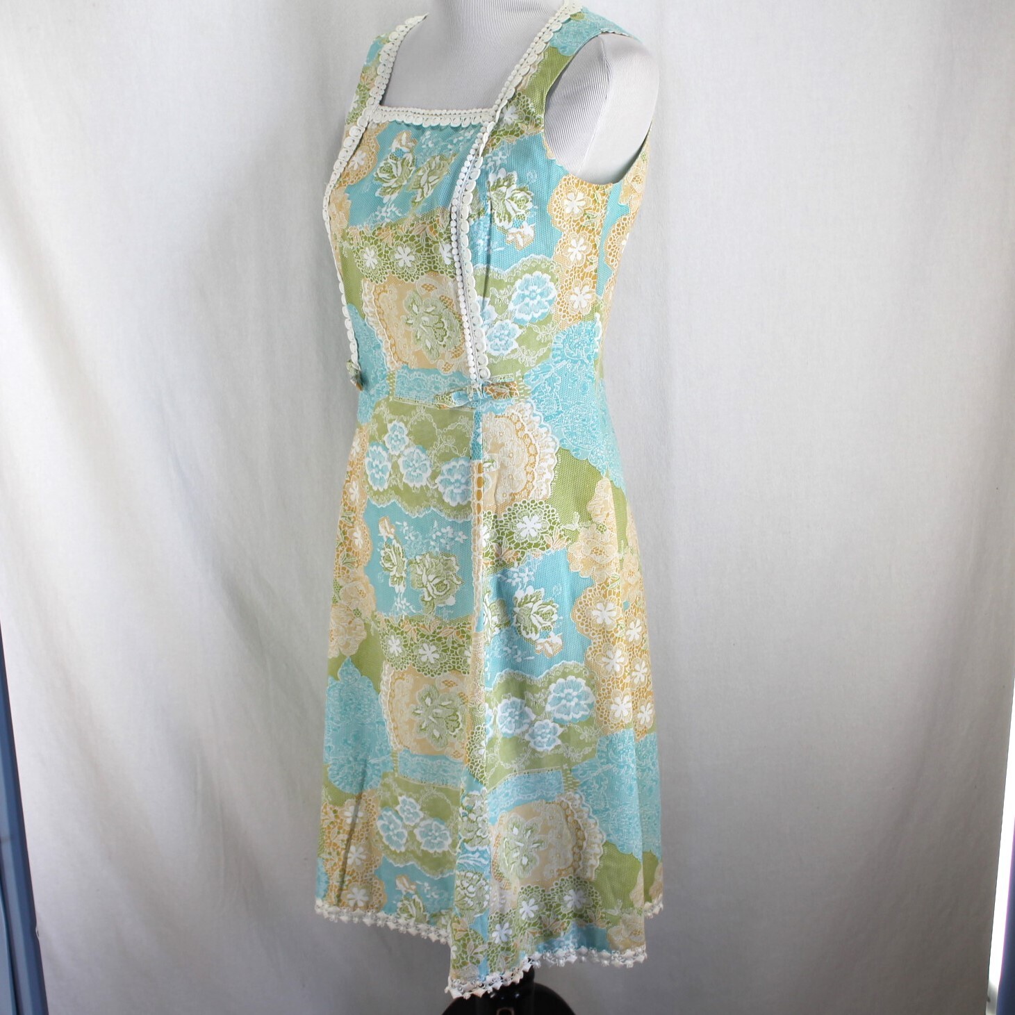 Vintage Lounge Craft Dress Size S/M Blue Green Floral Sleeveless Crochet Trim