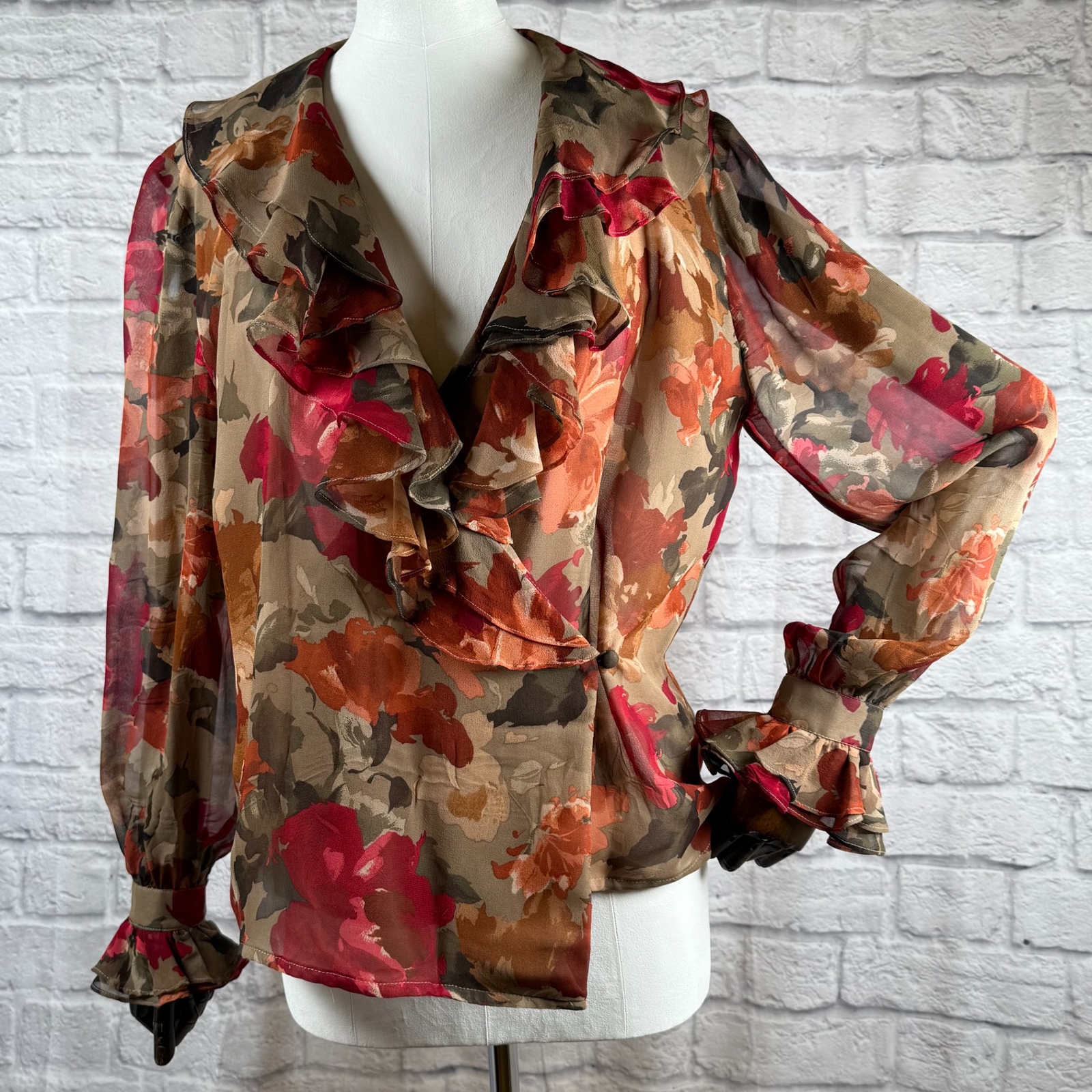 Vtg Capriccio Sheer Silk Floral Blouse Women’s 8 Medium Ruffled Shirt
