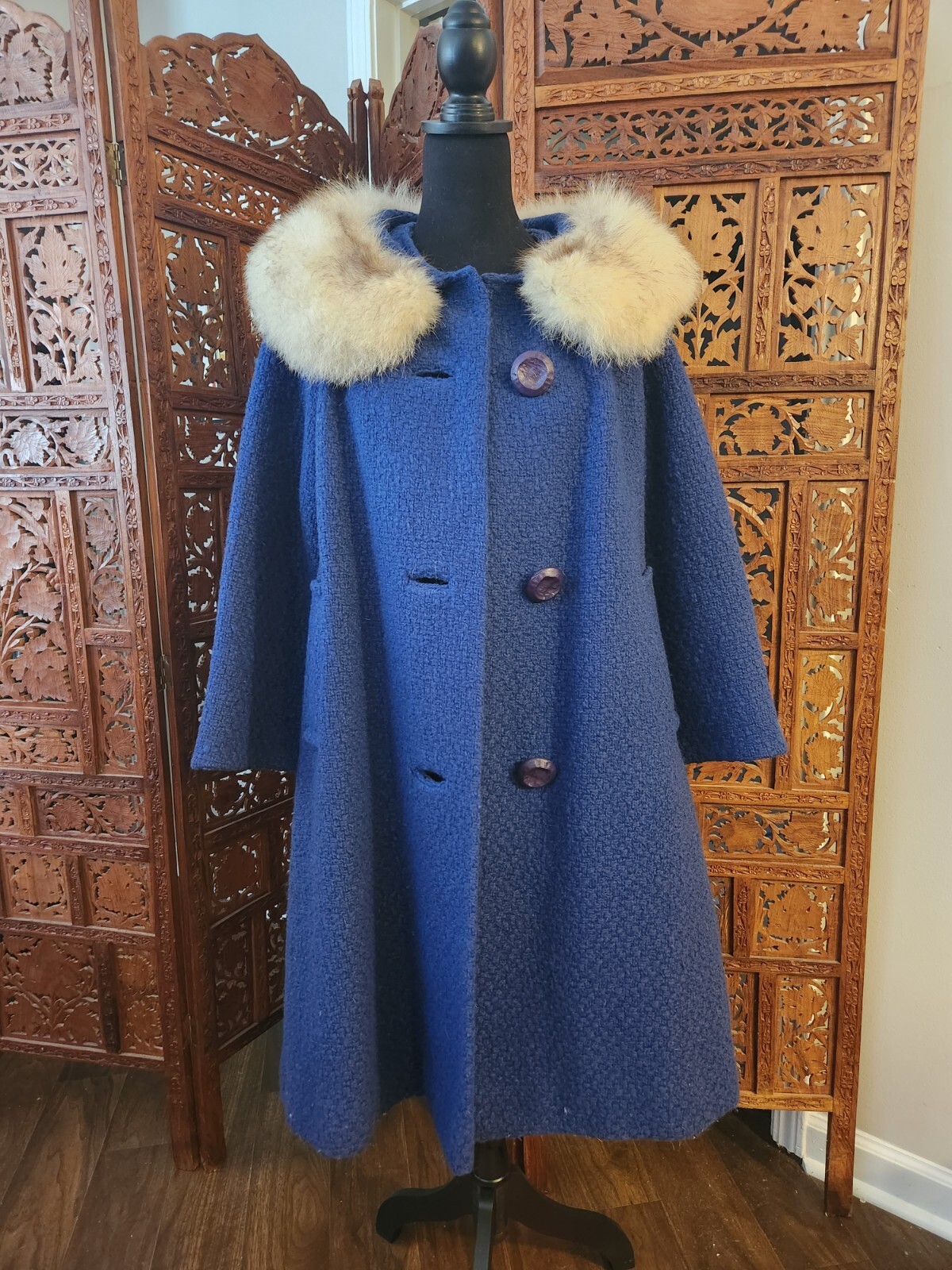Vintage 1960s A-Line Wool and Fox Fur Coat, Size L