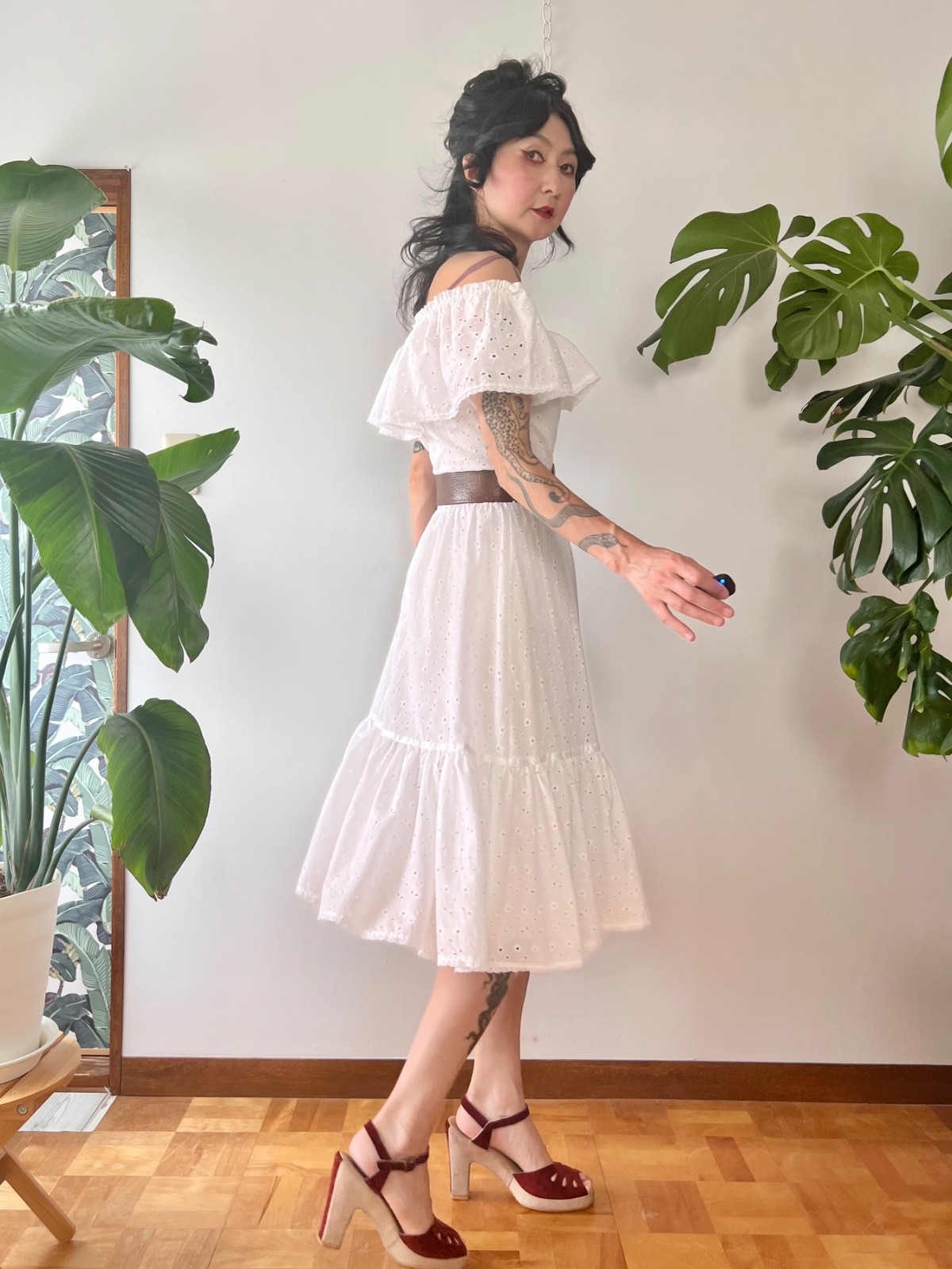 VTG 70s Lanz White Eyelet Lace Off Shoulder Ruffle Cotton Midi Prairie Dress S