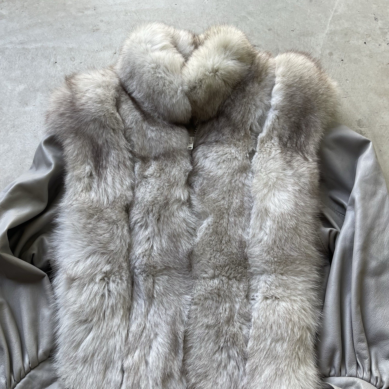 VTG Saga Fox Fur Jacket Coat Size Small Gray Leather 70s Blue Fox Mobwife Y2K
