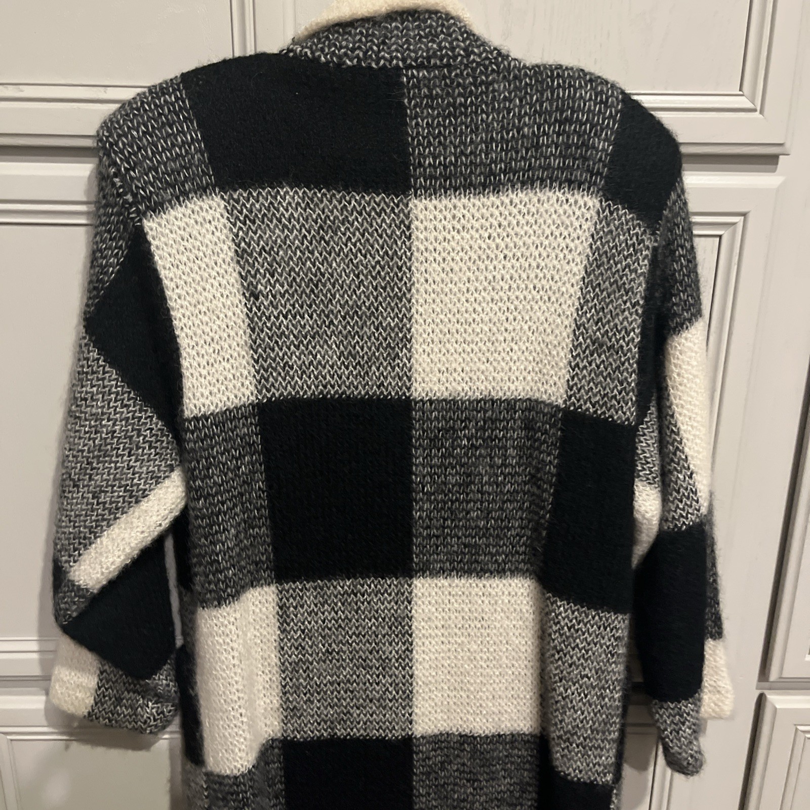 I.B. Diffusion Mohair Wool Long Ivory/Black Sweater Coat Size M Vintage 80s