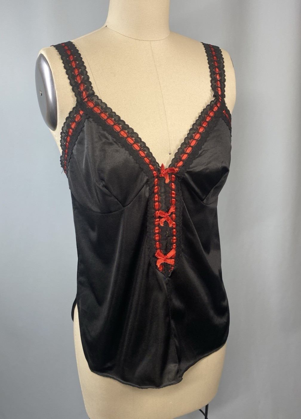 Vintage Camisole Top SIZE SMALL black red bow 70s 80s sexy cami nylon
