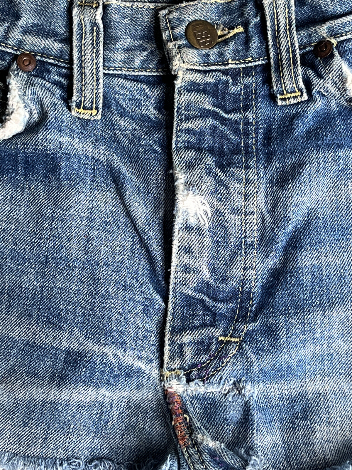 Vintage 1970s cut-offs Lee Denim Jeans Shorts Patched Repaired 28″ Waist