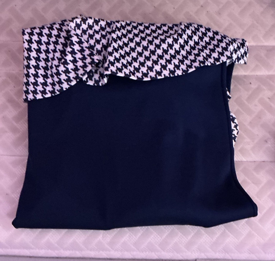 vintage peplum Women’s dress Size 8P Navy and white houndstooth Navy Skirt