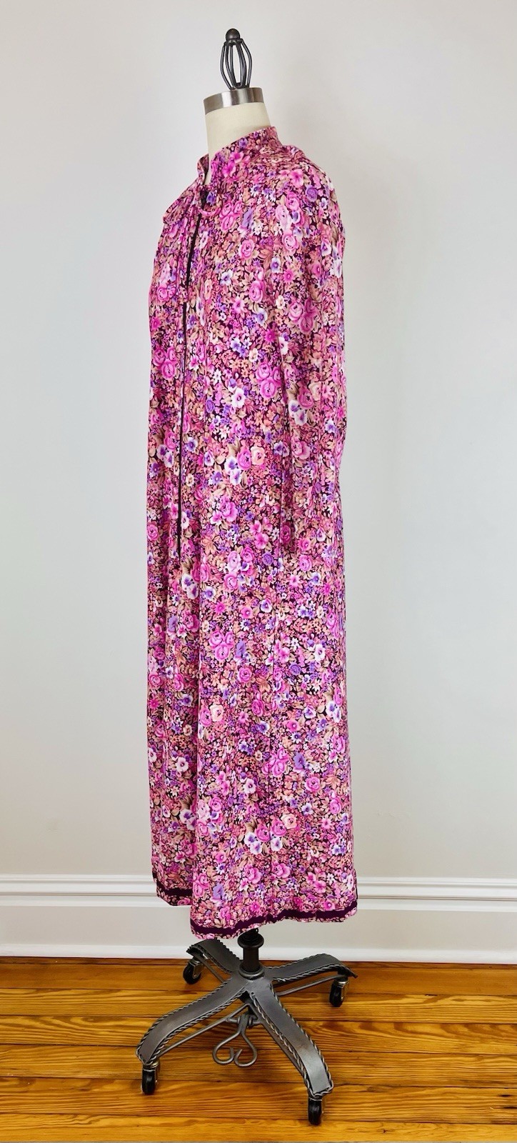 Vintage 70s Floral Flower Power Polyester Zip Up Muumuu Robe House Dress Coat M