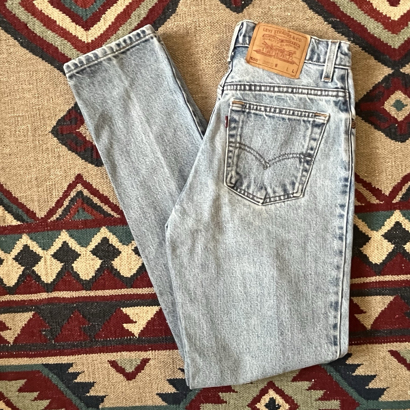 Vintage 90s Levi’s 550 Jeans Women’s 27×32 USA Made Relaxed Tapered Leg