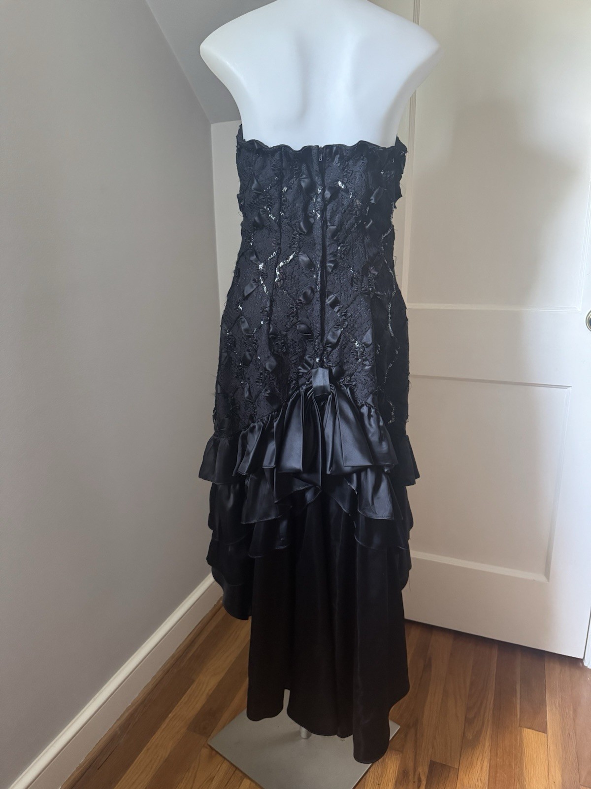 Women’s L.A. Glo Vintage Black Sequined Hi-low Strapless Cocktail Dress 11/12