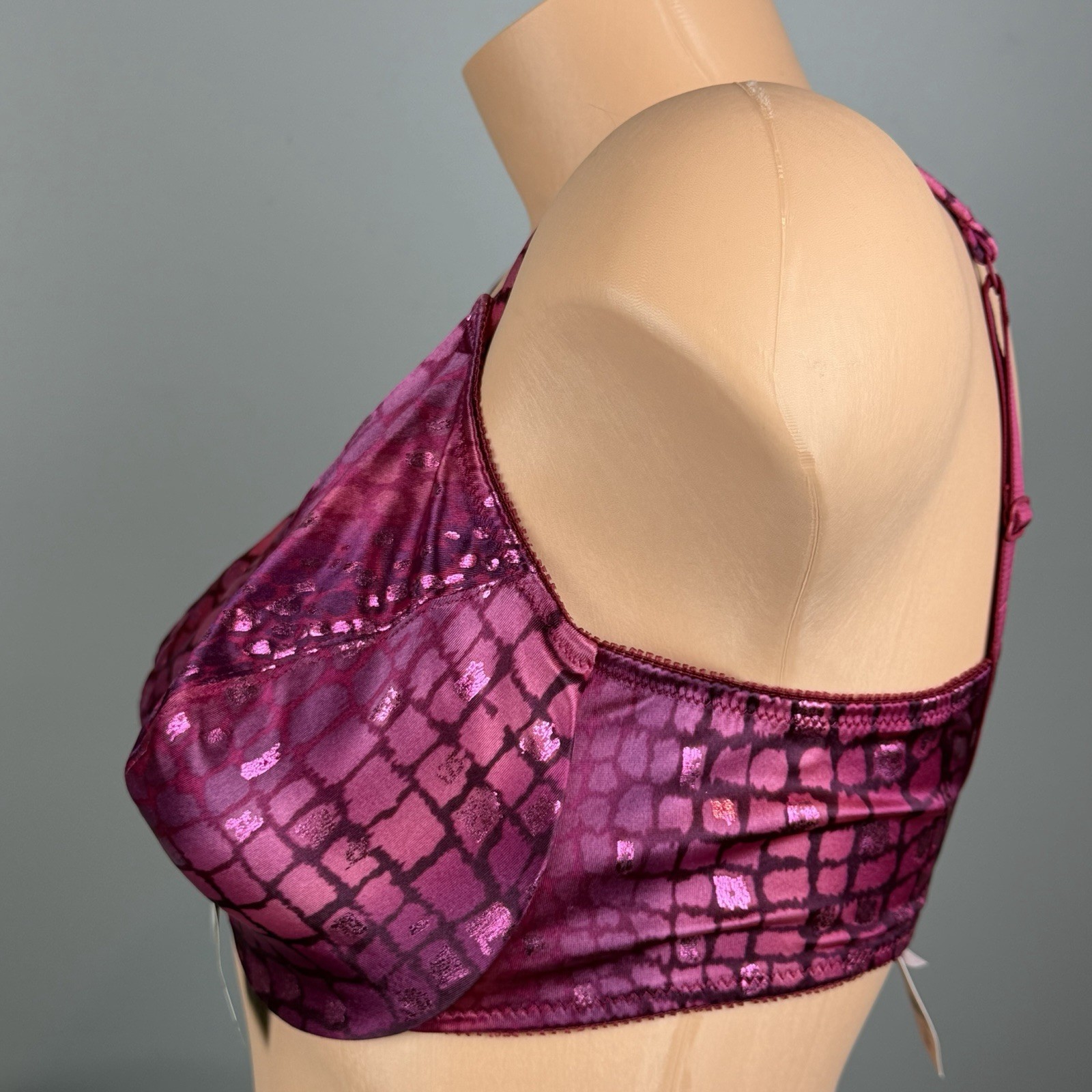 Victoria’s Secret Bra 36D Pink Second Skin Satin Full Coverage NWT