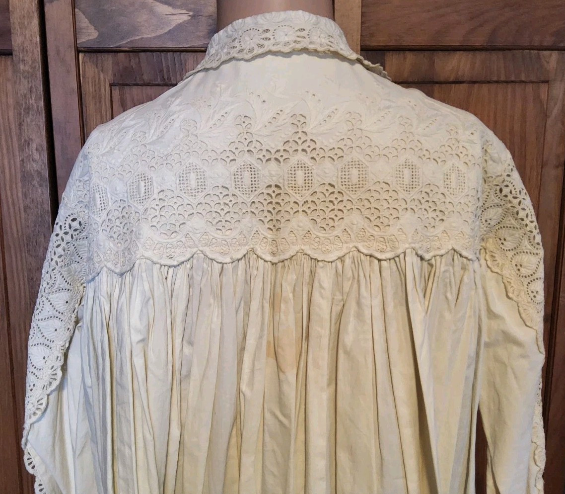 1900s Edwardian May C. Wright Ivory 100% Cotton Night Gown Crochet Long Sleeve