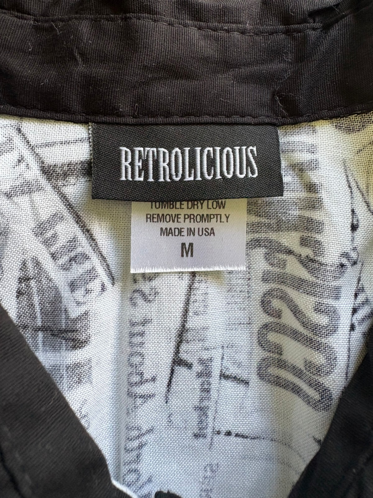 Vintage 1950s STYLE Novelty Print Retrolicious newspaper print cotton dress S/M