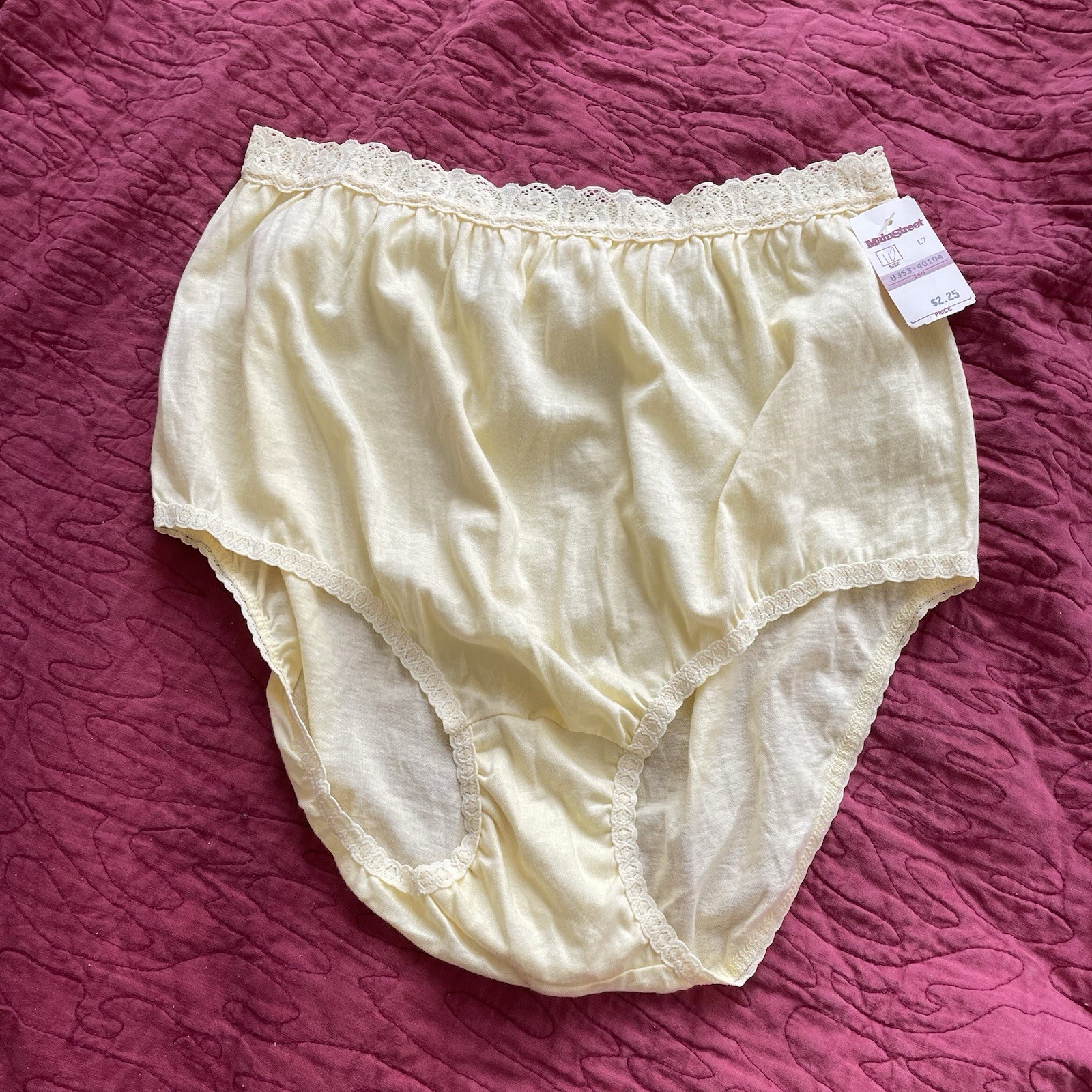 NOS NWT Vintage 70s 80s Messages Cotton Yellow Size 10 Granny Sissy Panties Lace