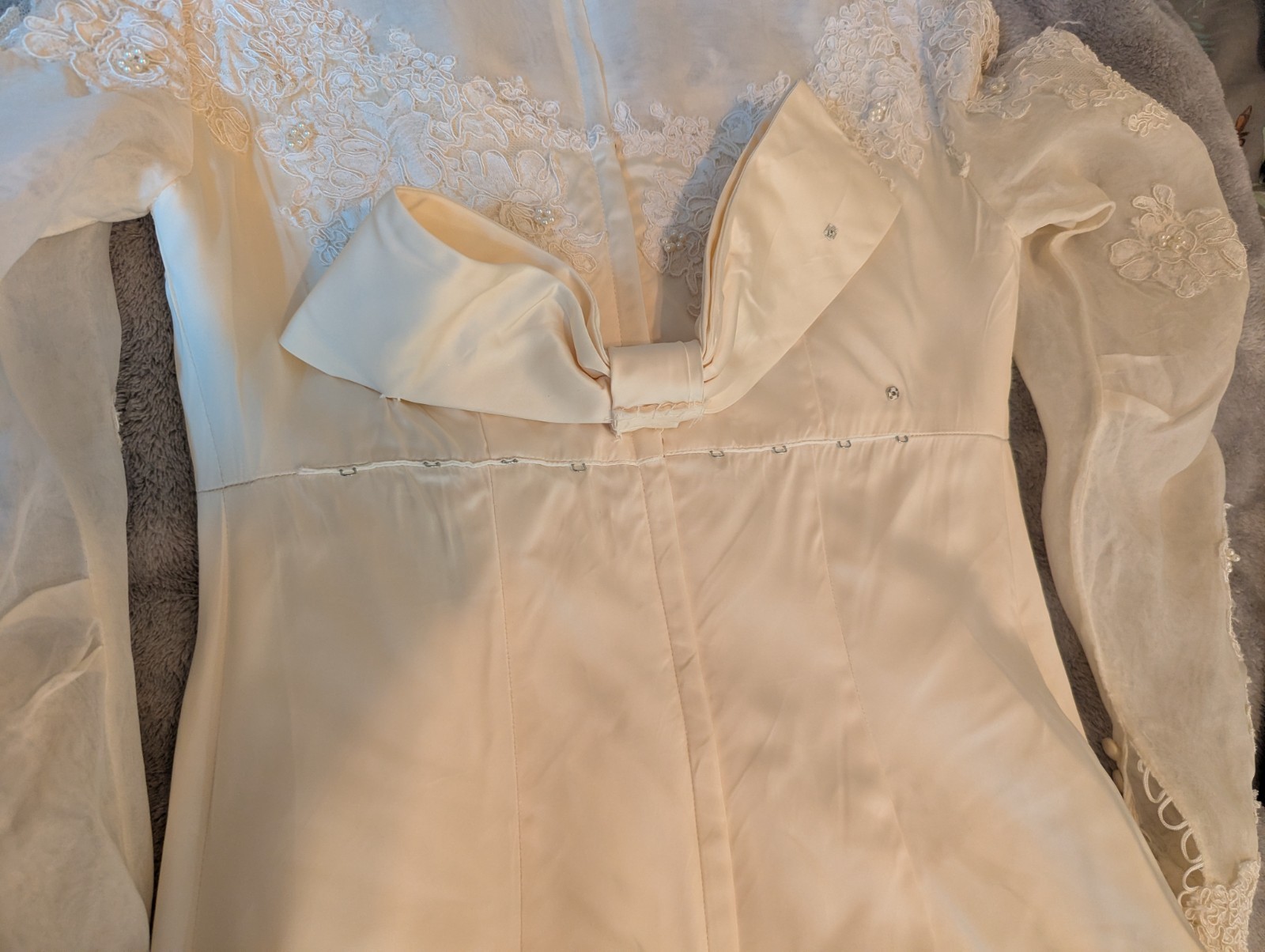 Vintage 1960s Fink Original Ivory Wedding Dress Satin Applique Lace Pearl