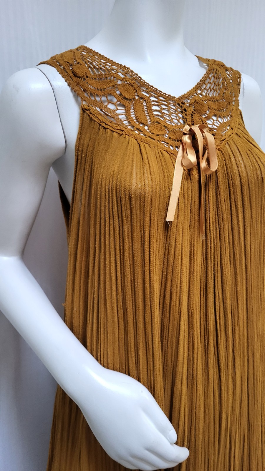 Vintage Gold Cotton Gauze Dress with Crochet & Satin Ribbon Trim – Size M/L -EUC