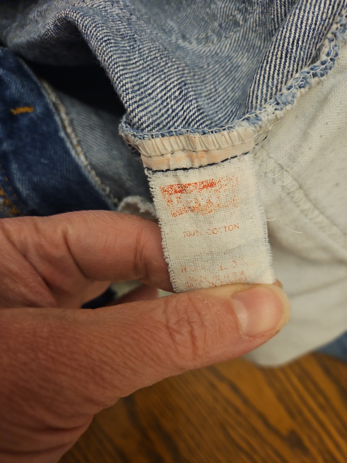 Vtg 1985 Levi’s 505 Jeans Orange Tab 33×27 Cropped Ankle Raw Hem Med Wash Denim