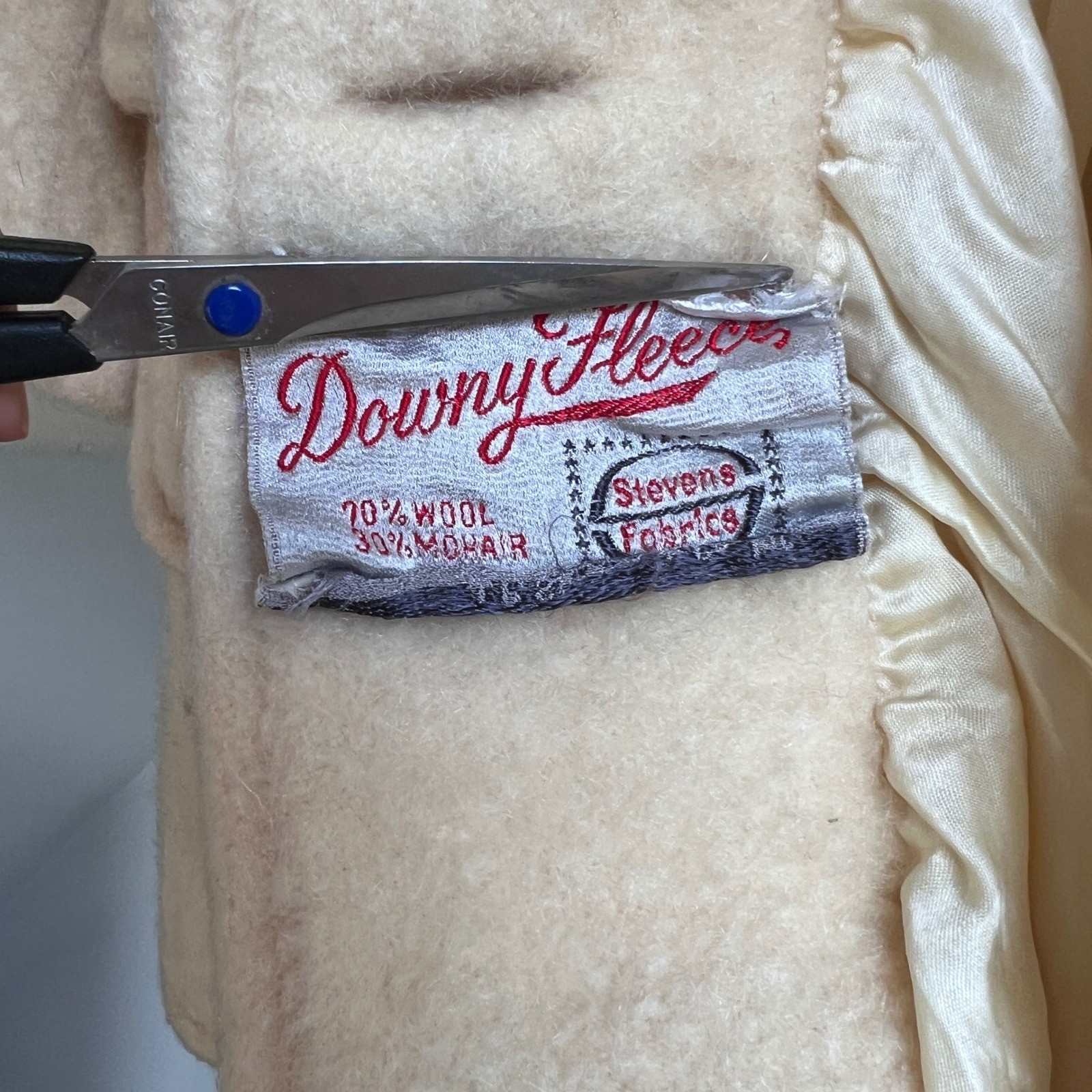 Vintage Wool Mohair Coat Cream Gold Button Textured Fuzzy Mod MCM Glam