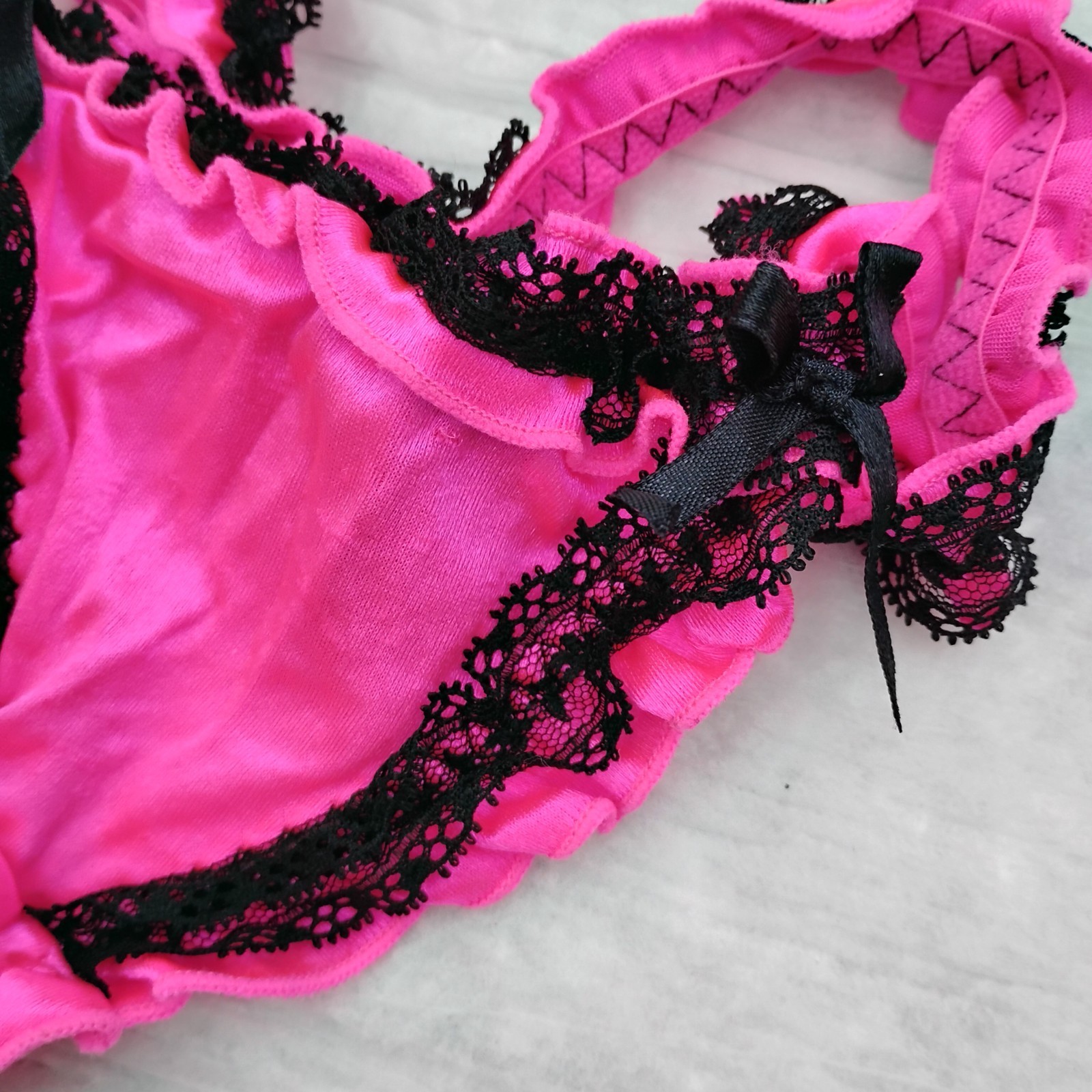 Vtg S/5 Smart & Sexy Stretch Satin & Lace G String Thong Panties Low Rise NWOT
