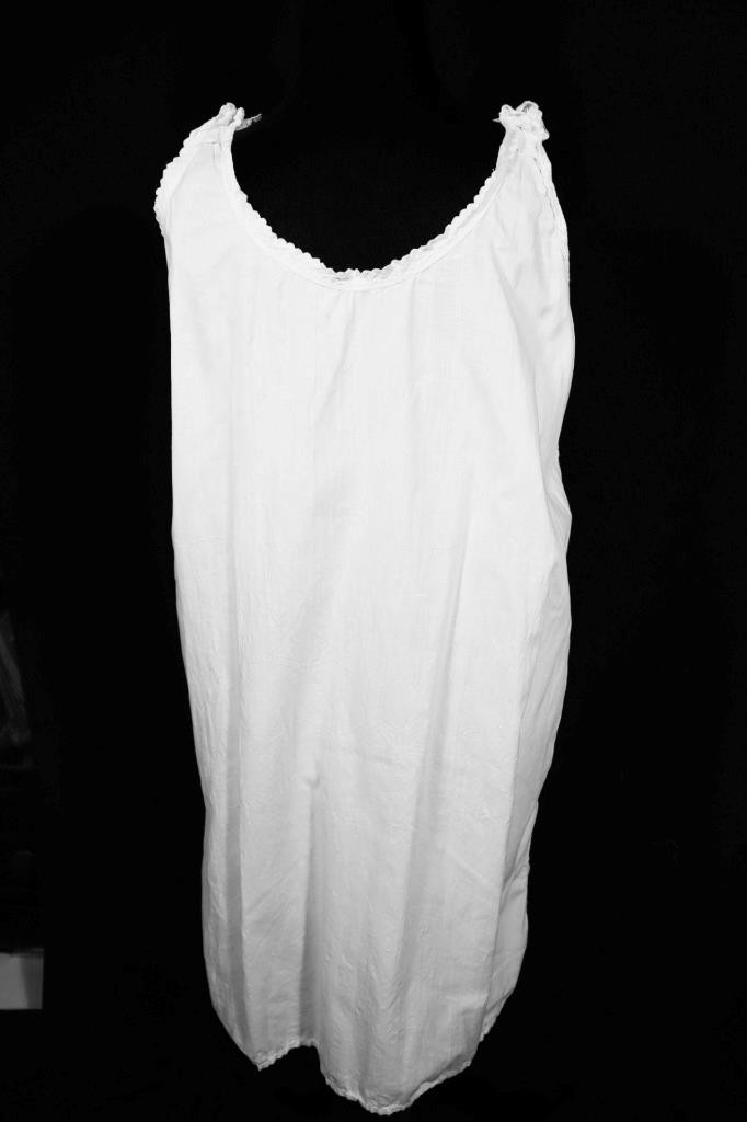 Vintage 1920’s French White Cotton Slip With Lace Trim Size Medium Exc Condition