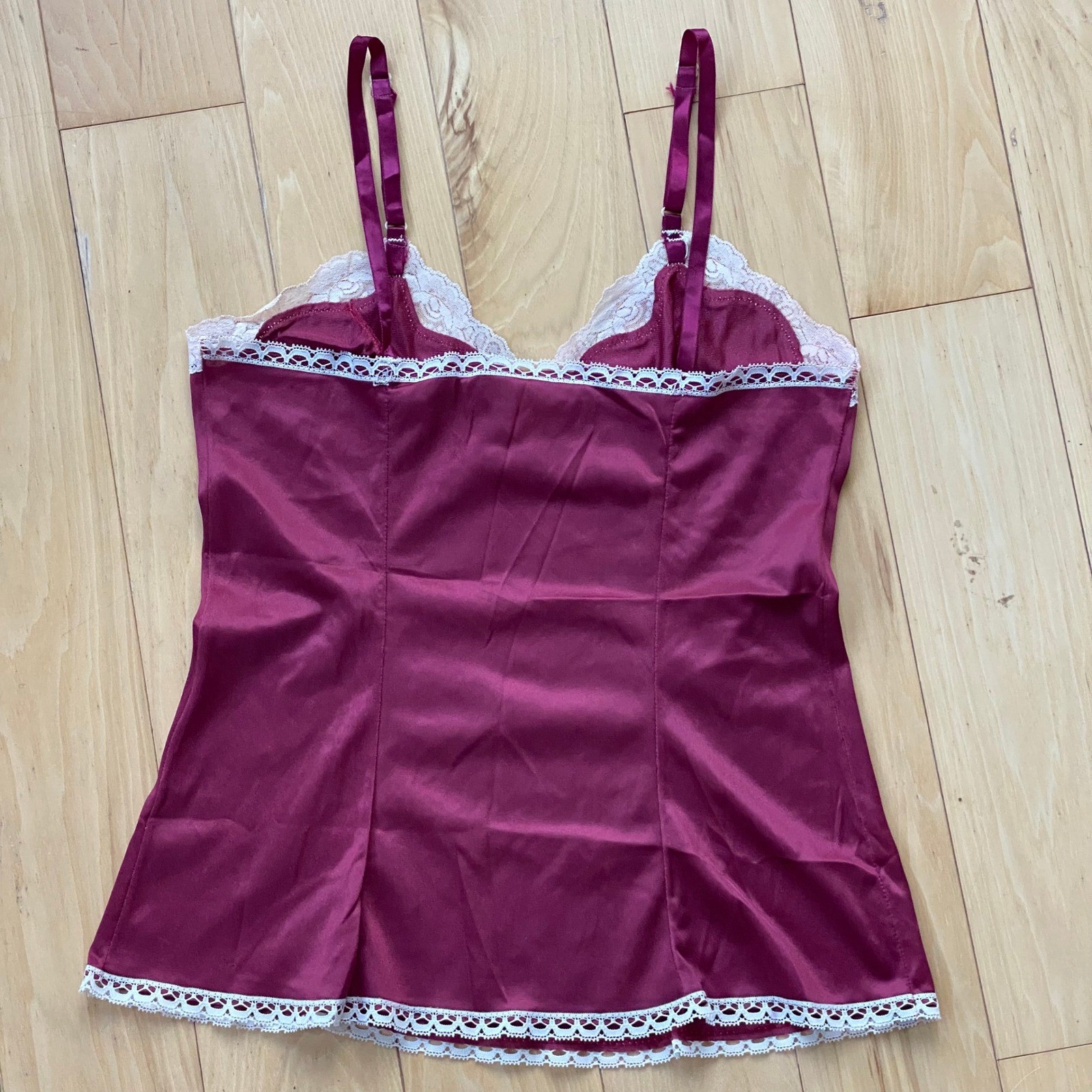 VTG Feminine Romantic Coquette Red Lace Trim Cami Tank Dainty Chic ILGWU – Small